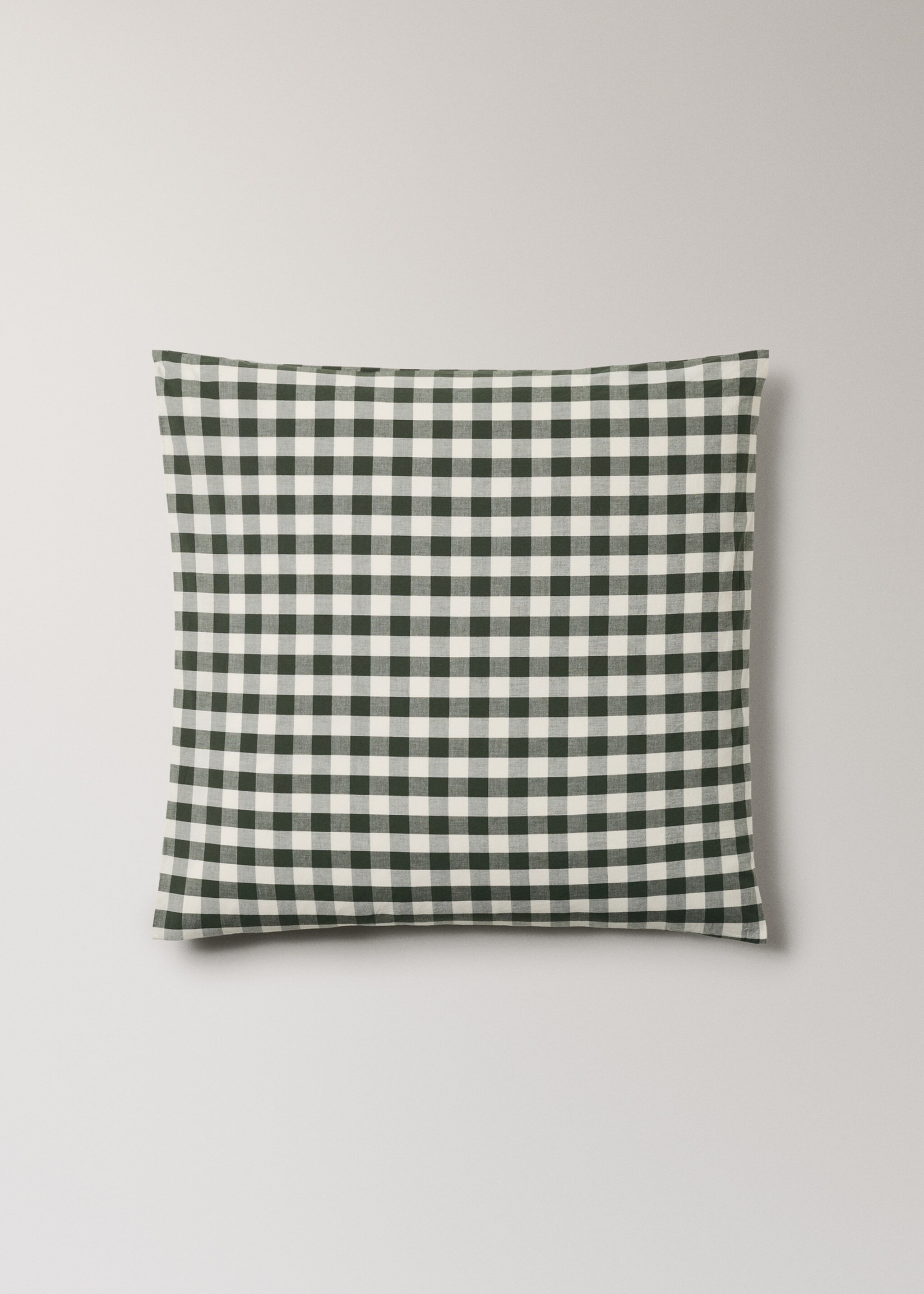 Yarn-dyed cotton gingham check pillowcase 60x60cm - Article without model, Dark Green. Ref: 17037789-00.
