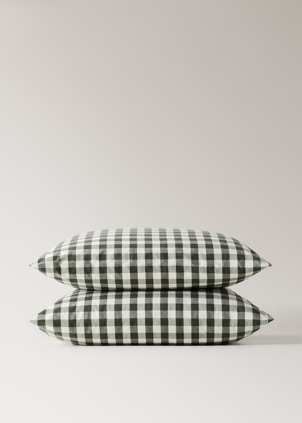 Yarn-dyed cotton gingham check pillowcase 60x60cm