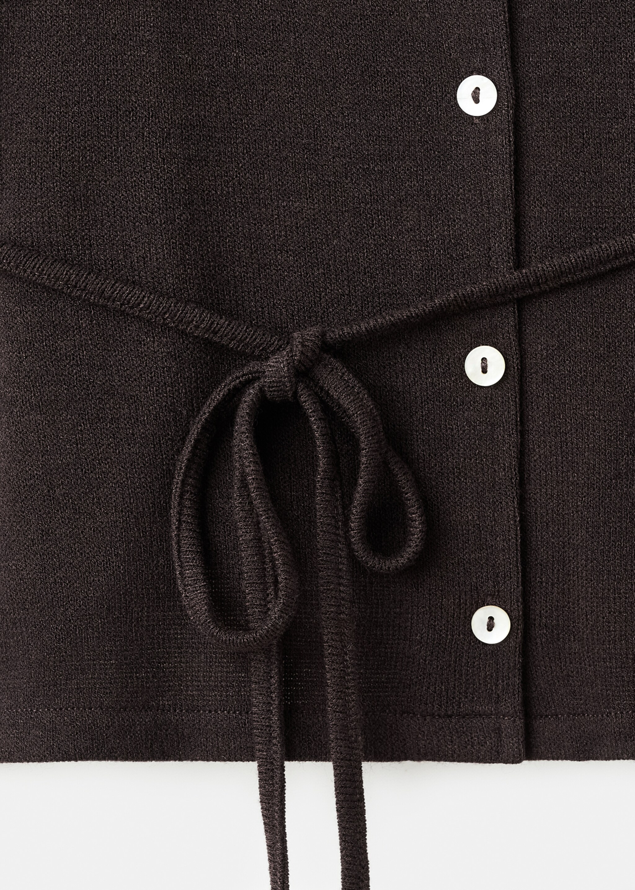 Knitted cardigan with bow - Details of the article 0, Brown. Ref: 17037802-00.