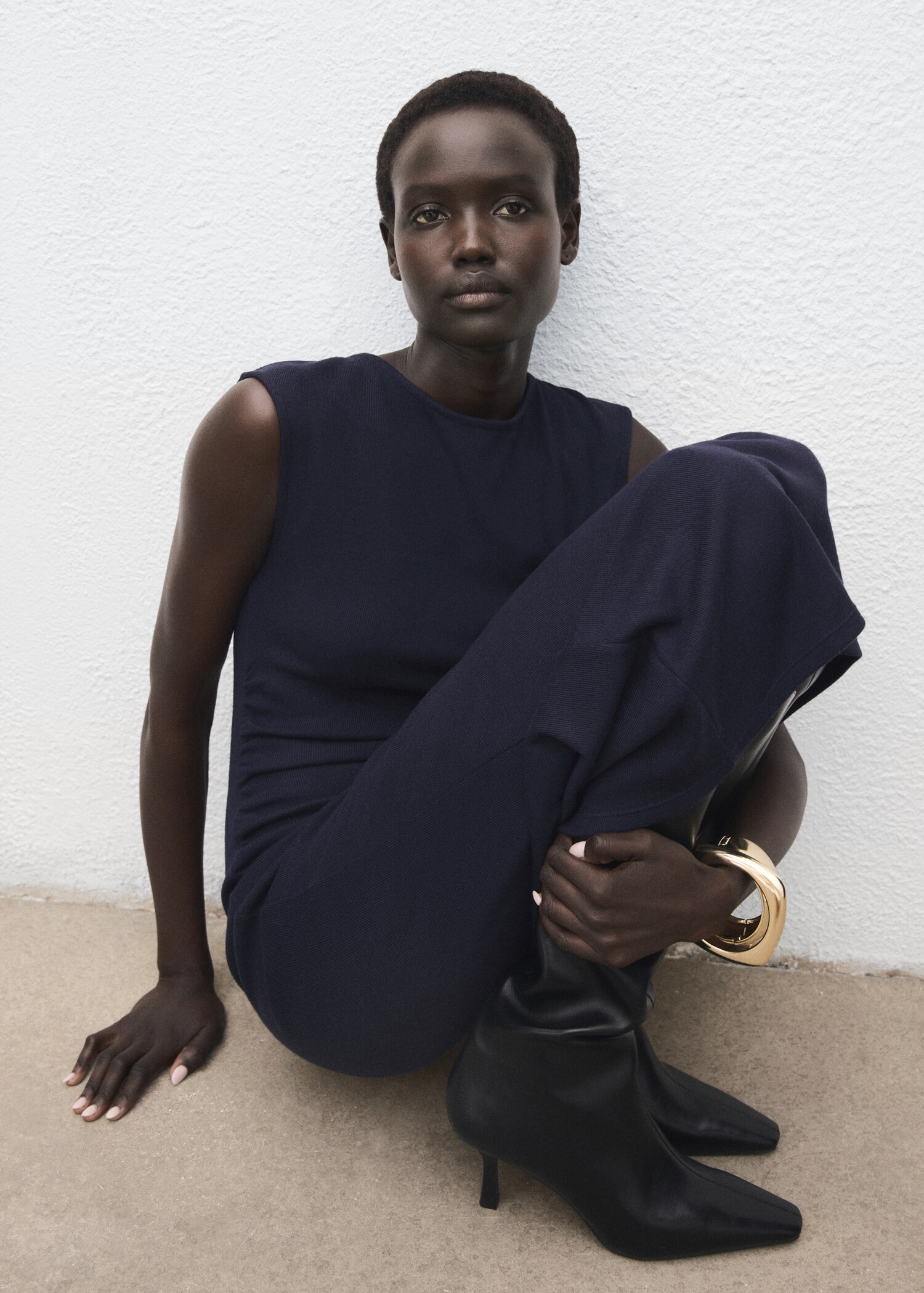 Ruched fitted dress - Details of the article 2
