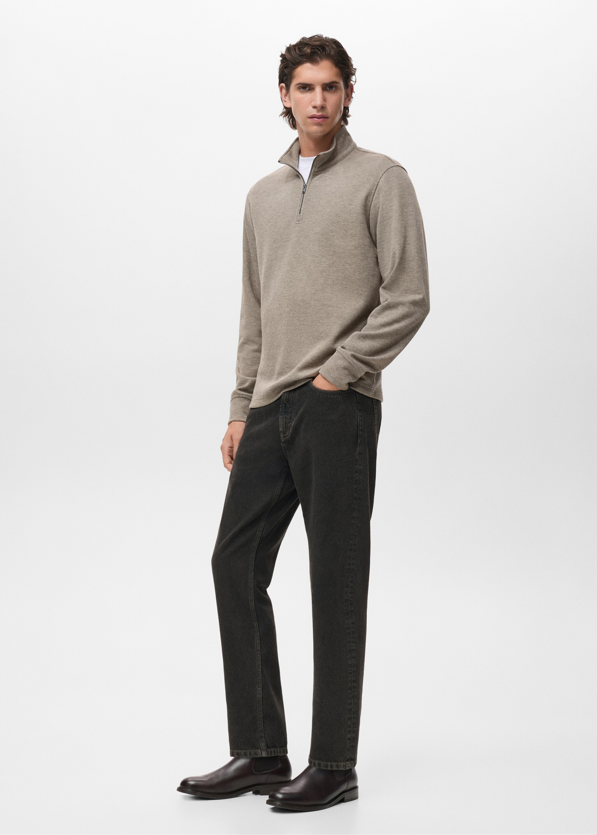 Sweat zip coupe normale - Détail de l'article 2, Sable. Ref: 17037898-00.