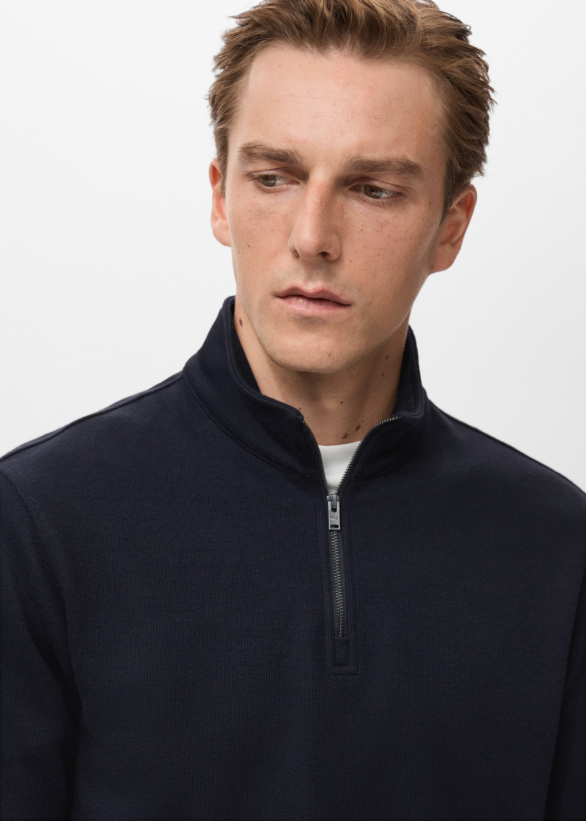 Sweat zip coupe normale - Détail de l'article 1, Bleu marine. Ref: 17037898-00.