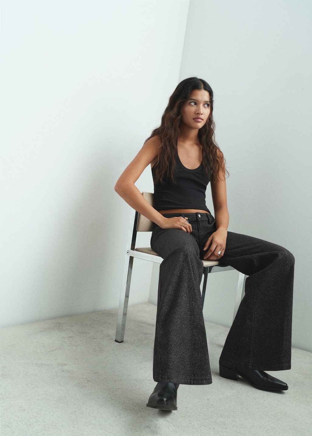 Wide-leg jeans with glitter