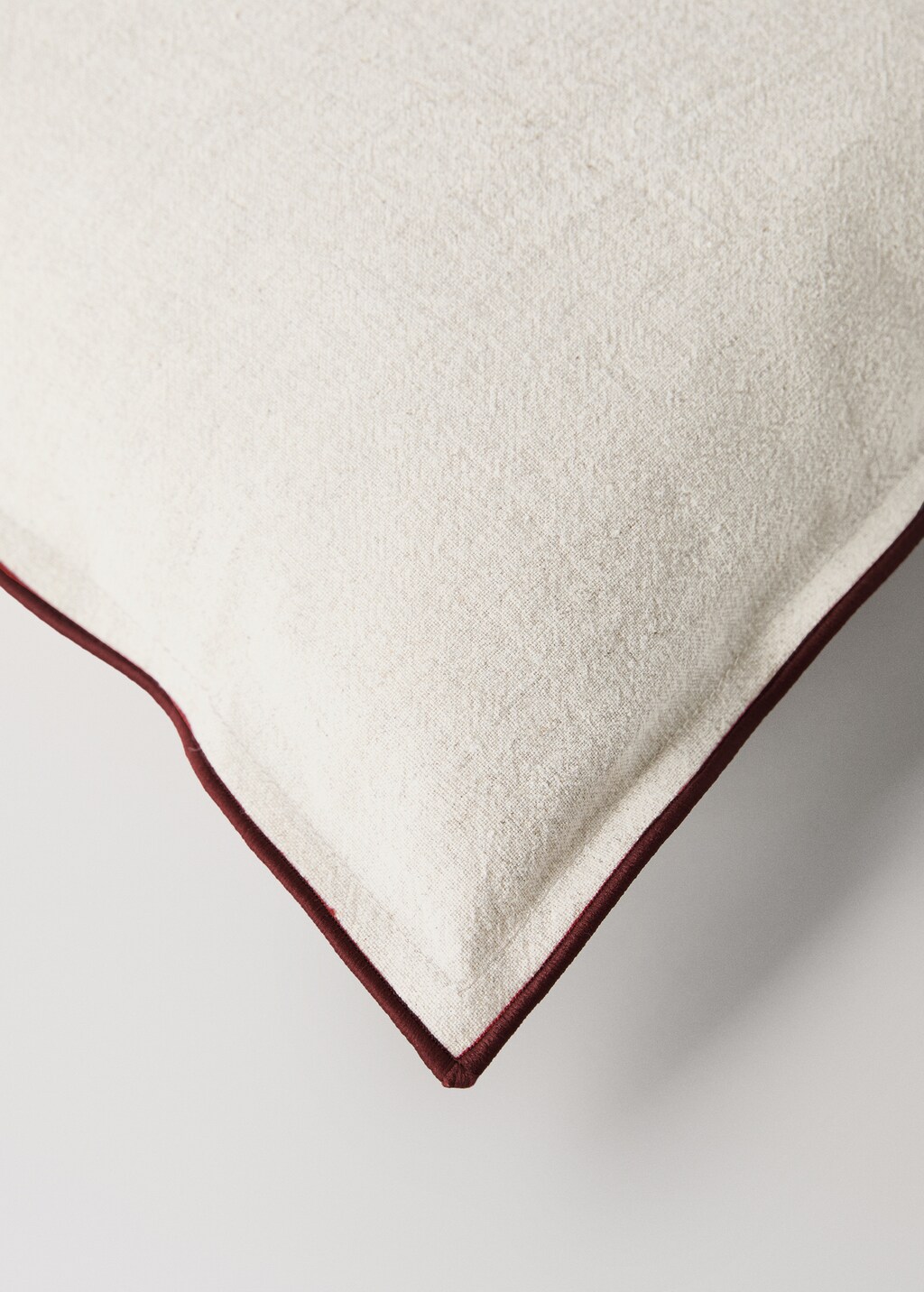 Children's cushion cover with overlock 40x40cm