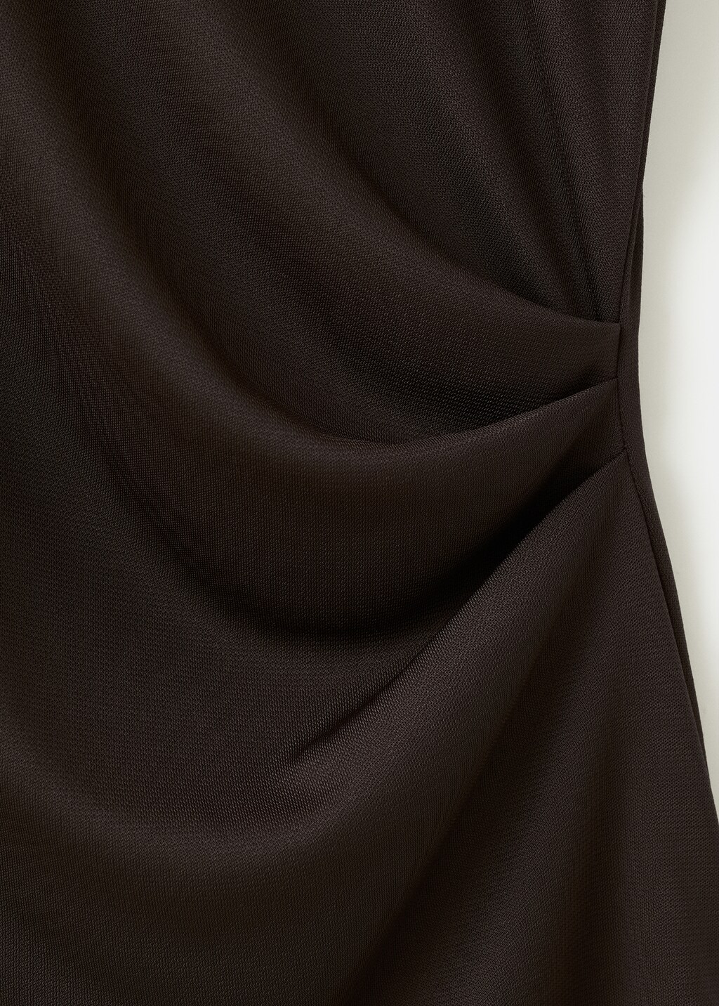 Fitted top with flared sleeves