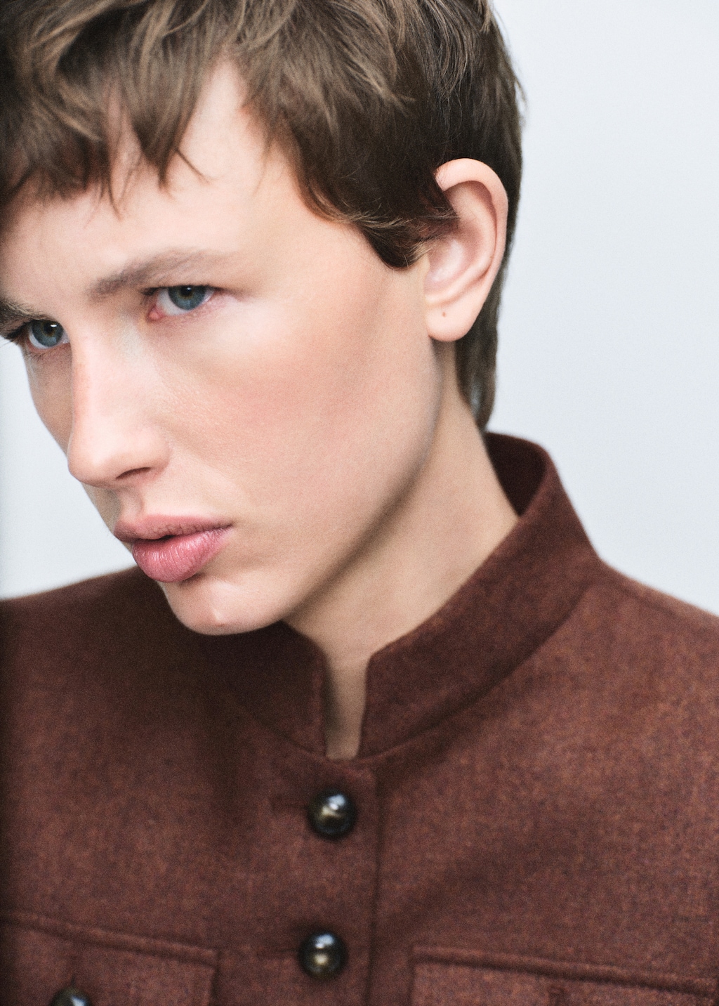 Wool jacket with band collar and pockets