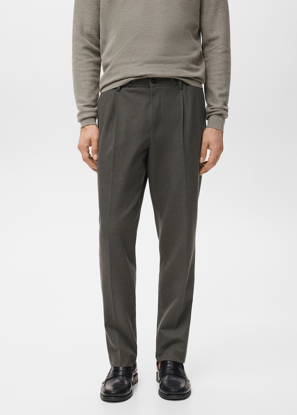 Regular fit cord pleated pants