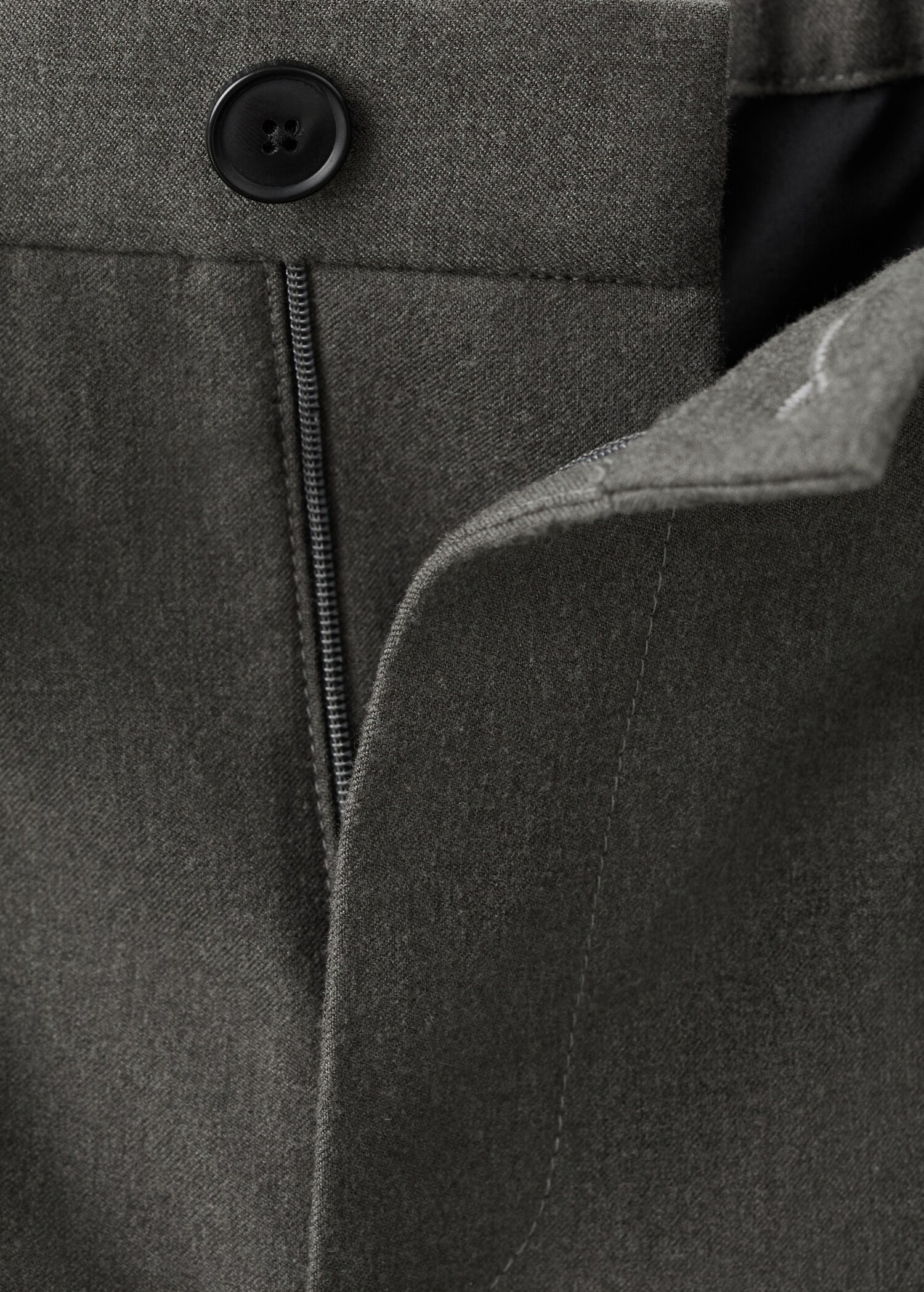 Trousers stone - Details of the article 8
