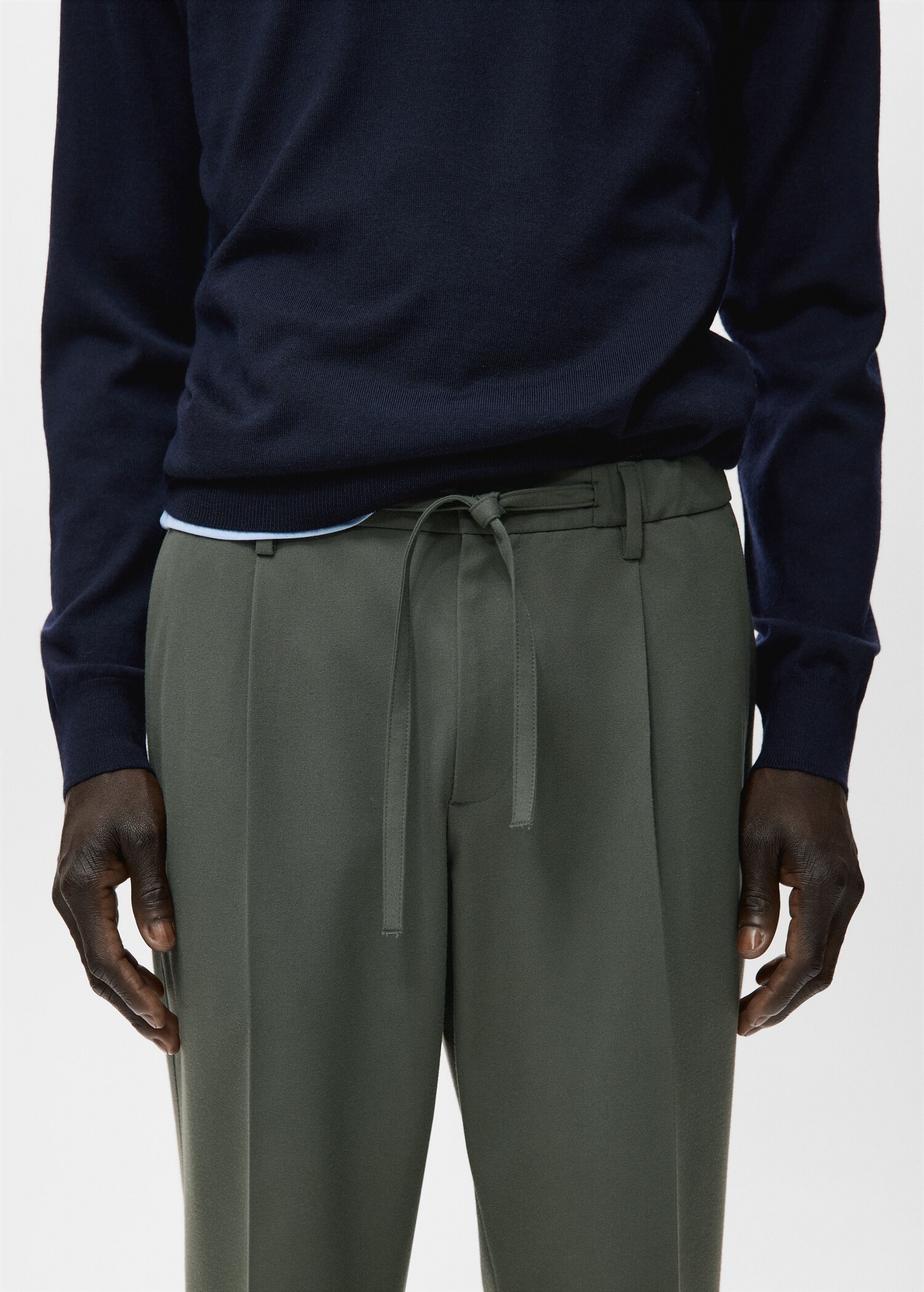 Trousers stone - Details of the article 1