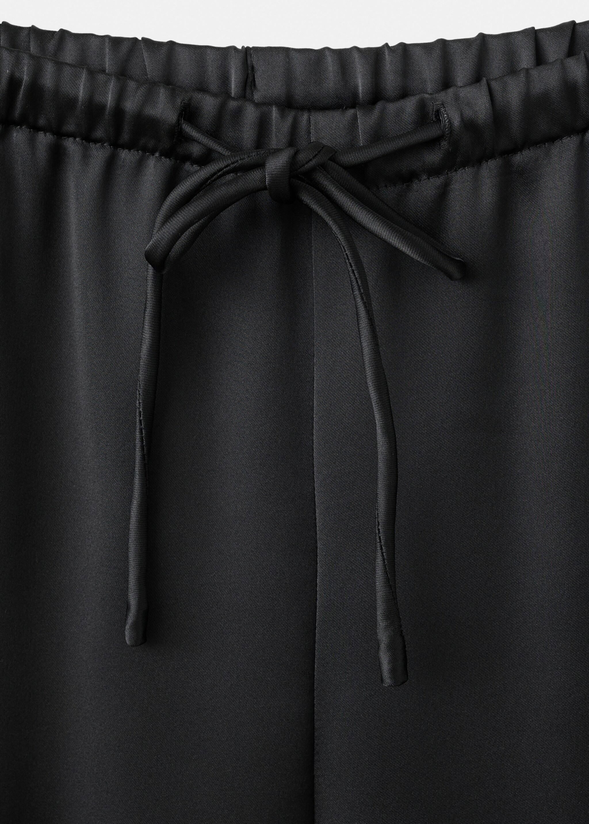 Wide leg fluid trousers - Details of the article 8, Black. Ref: 17038275-00.