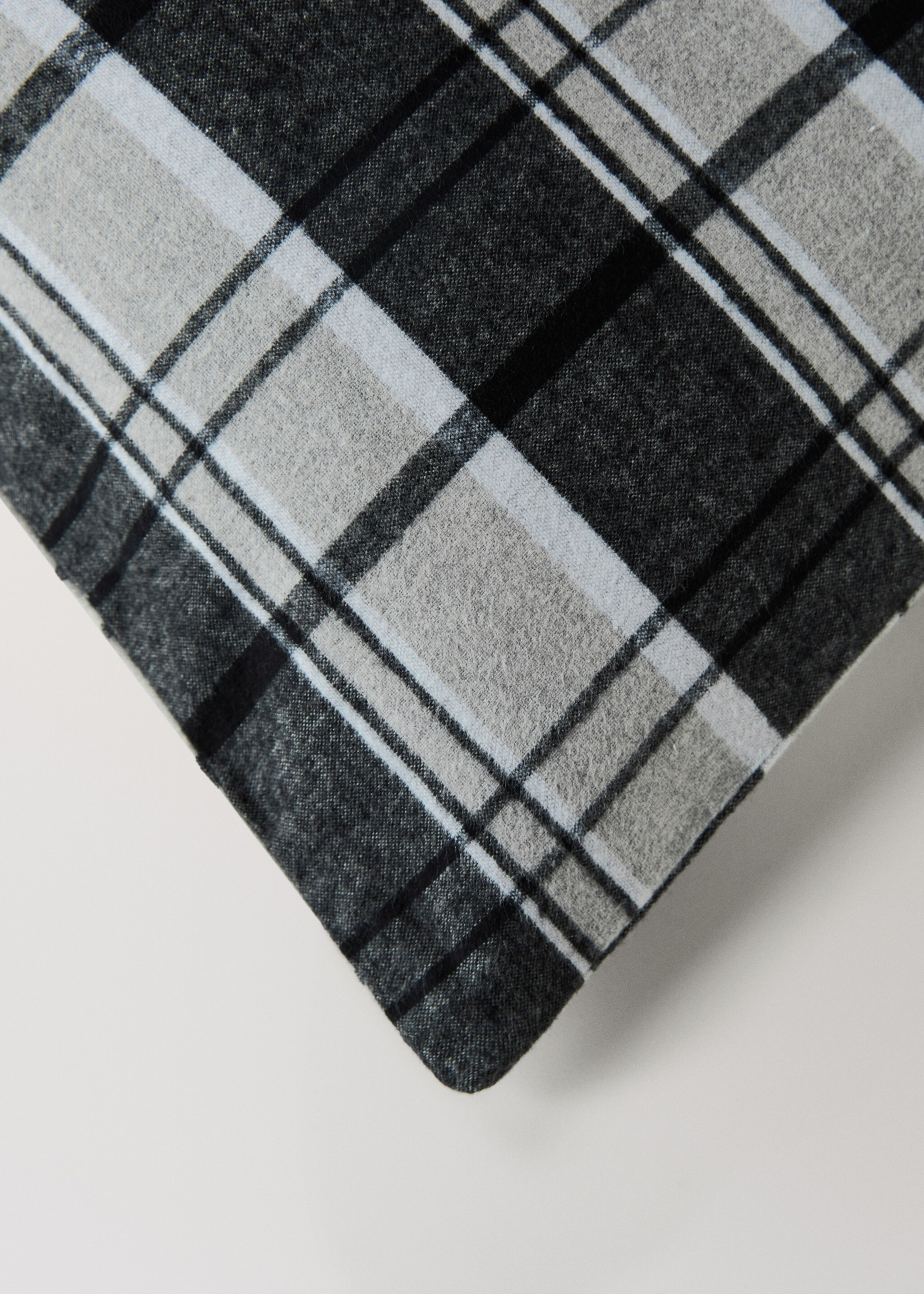 Bettbezug aus Baumwollflanell mit Melangegarn, kariert, Bett 134/140 cm - Detail des Artikels 3, Grau. Ref: 17038276-00.