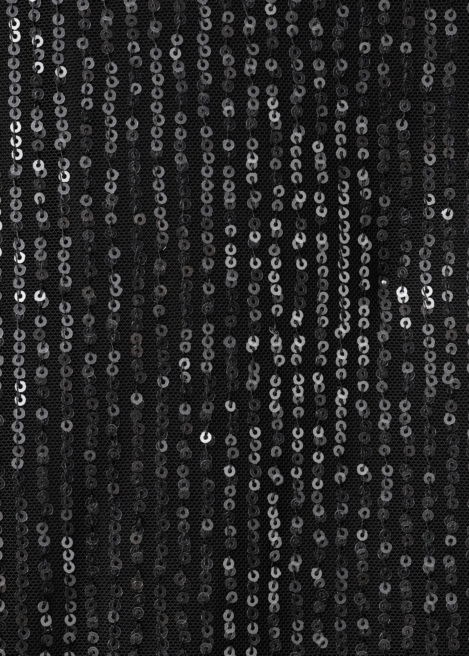Short sequin dress - Details of the article 0