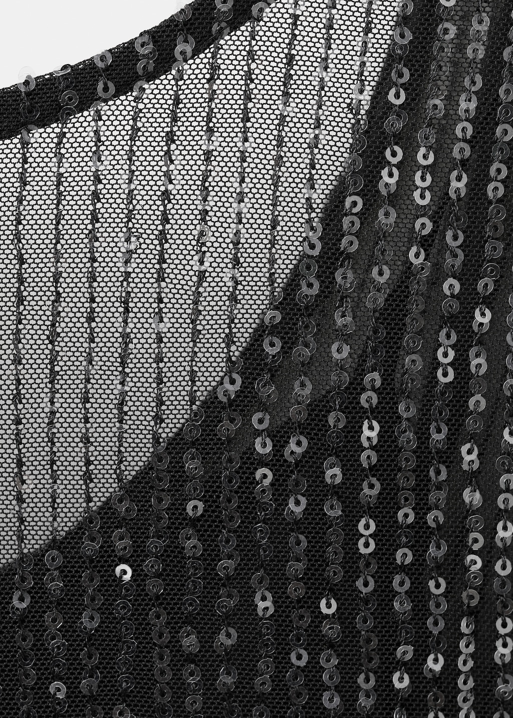 Short dress with sequins