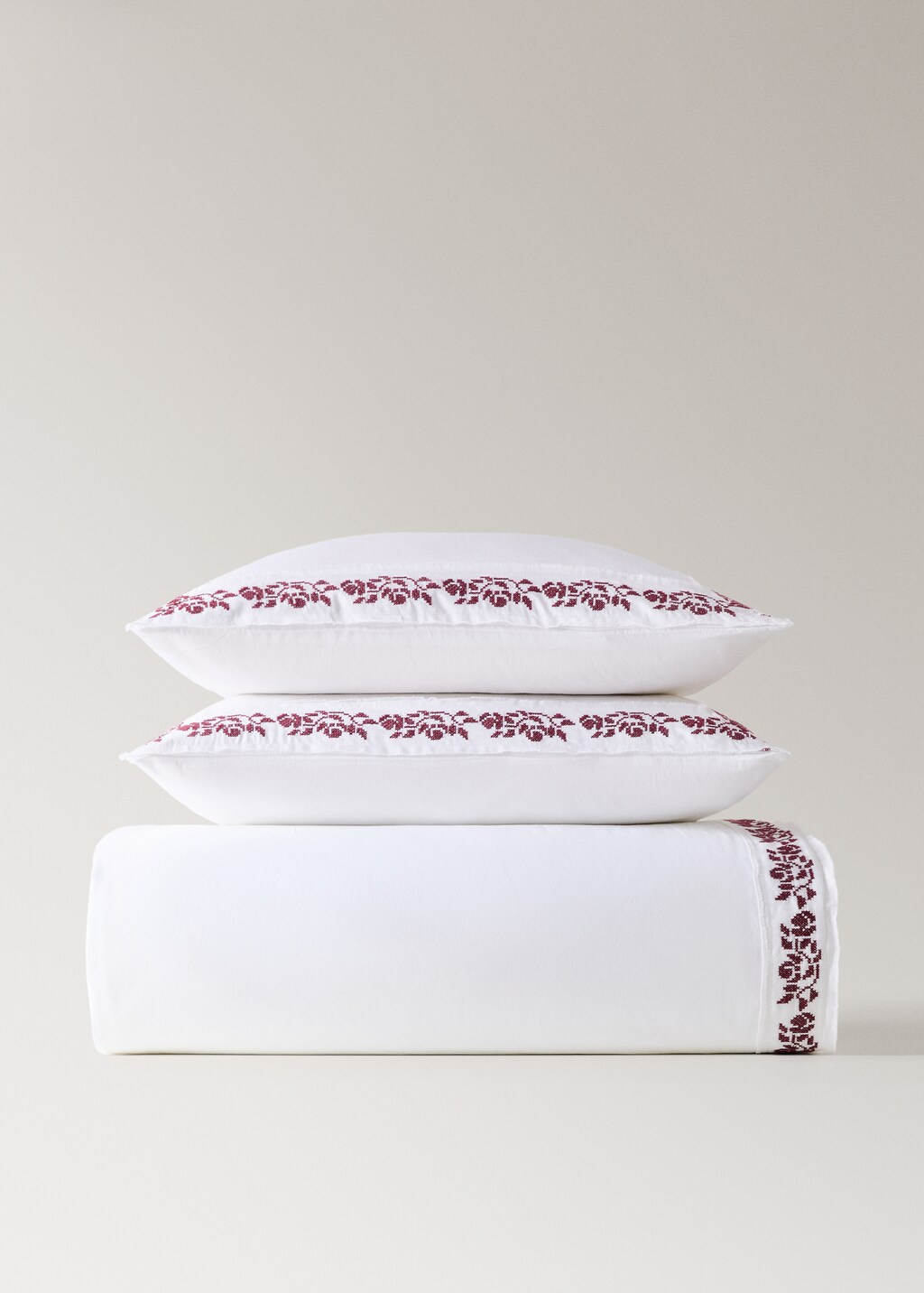 300-thread count satin cotton duvet cover with cross-stitch embroidery for / bed