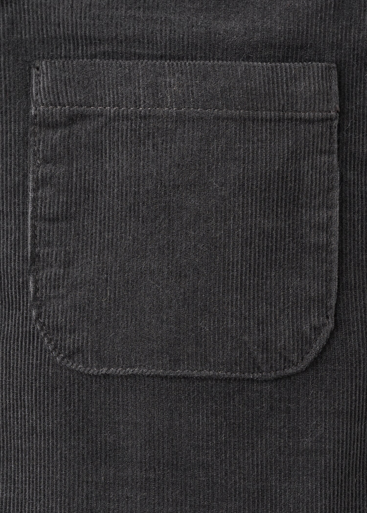 Babygro de bombazina - Pormenor do artigo 8