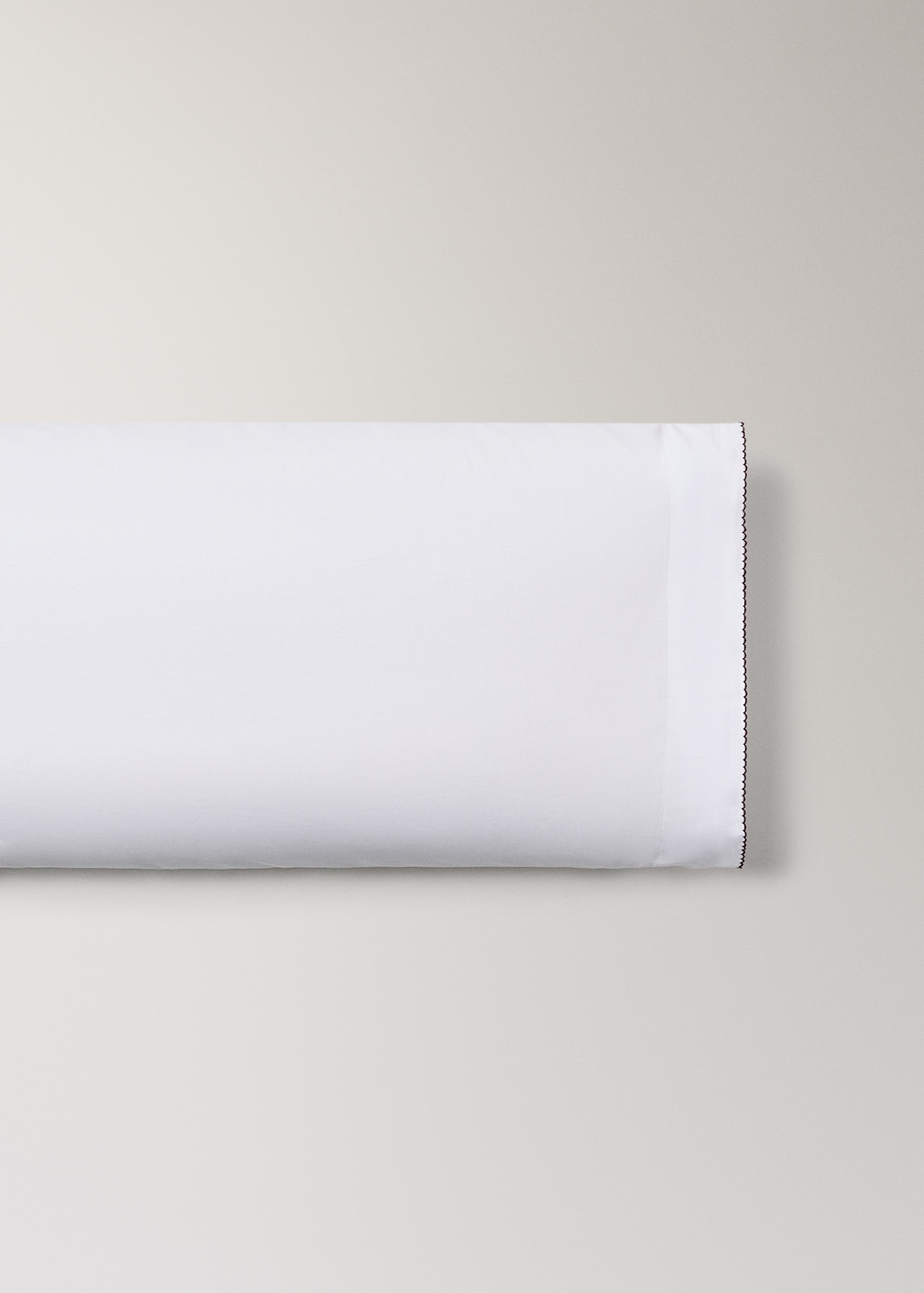 Percale cotton children's pillowcase with contrasting picot detail 45x110cm