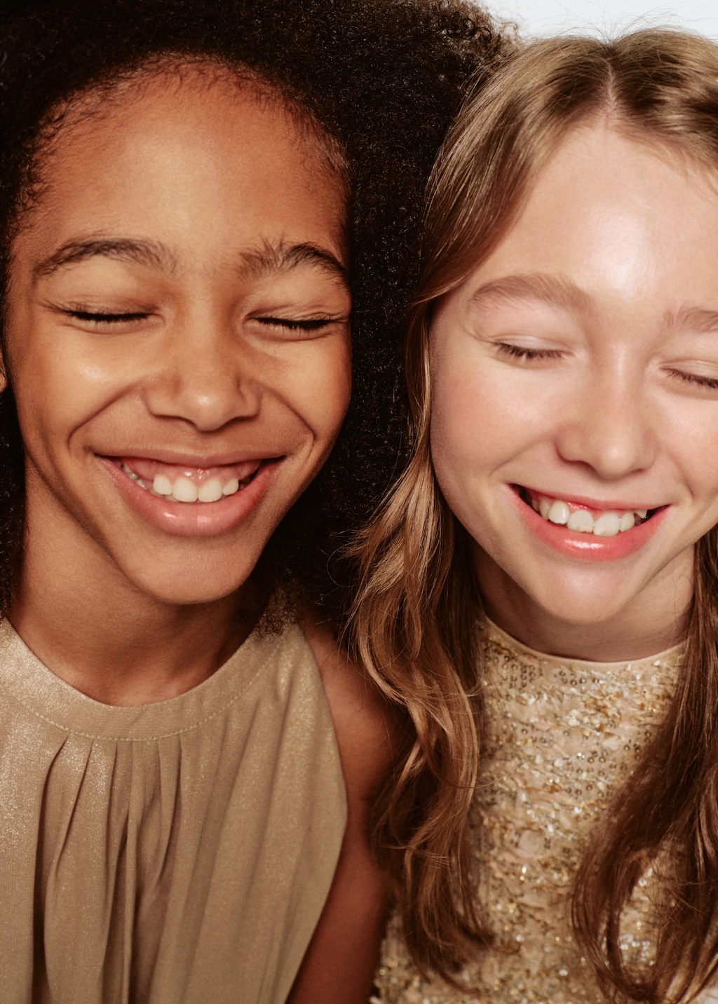 Short dress with sequins