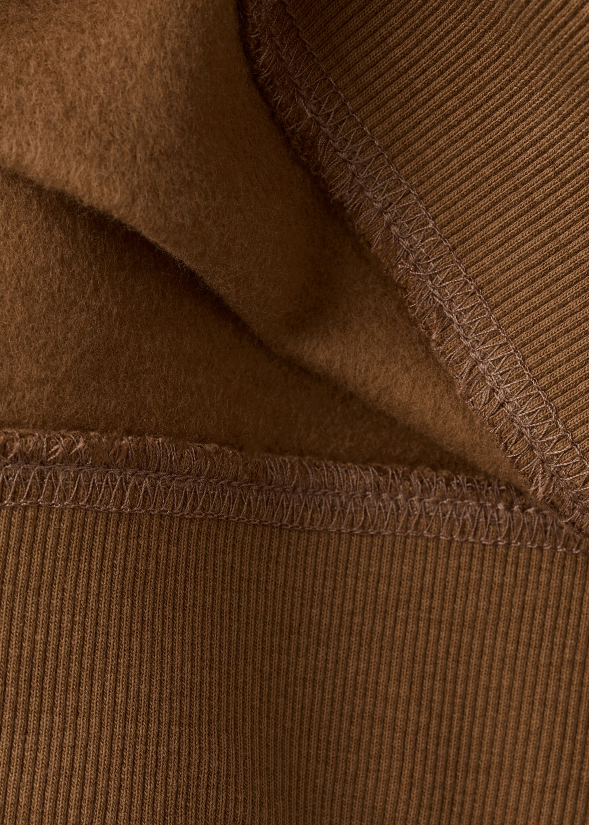 Sweat-shirt coton imprimé - Détail de l'article 0, Moutarde. Ref: 17039102-00.