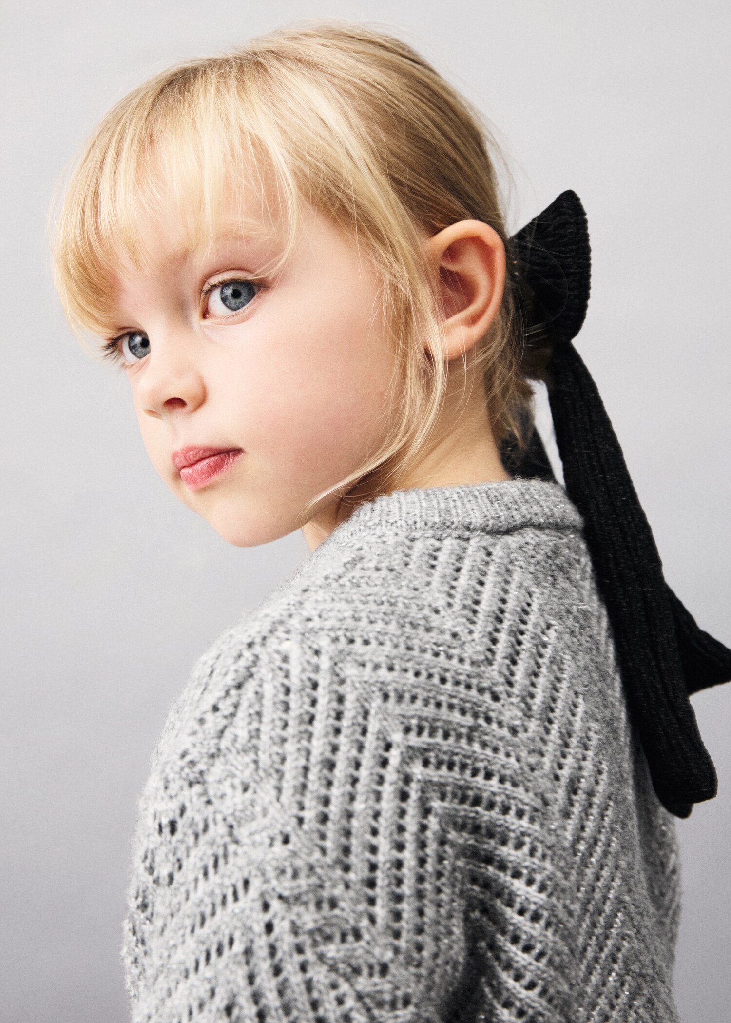 Herringbone-pattern openwork cardigan - Details of the article 1