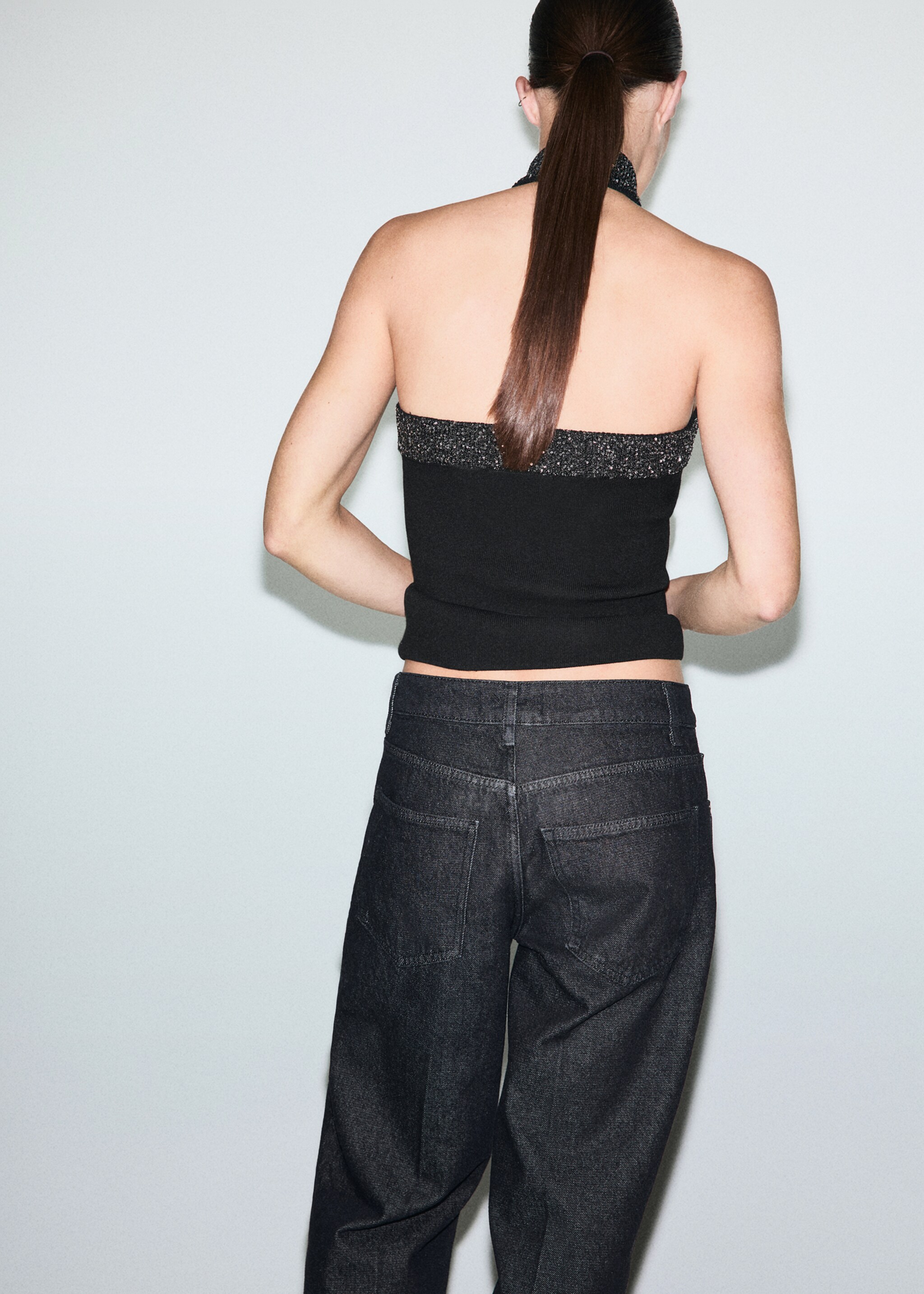 Halter-neck glitter top - Reverse of the article, Black. Ref: 17039105-00.