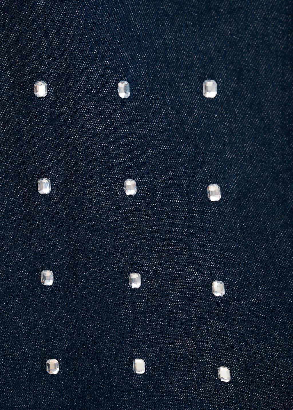 Wide-leg jeans with crystals