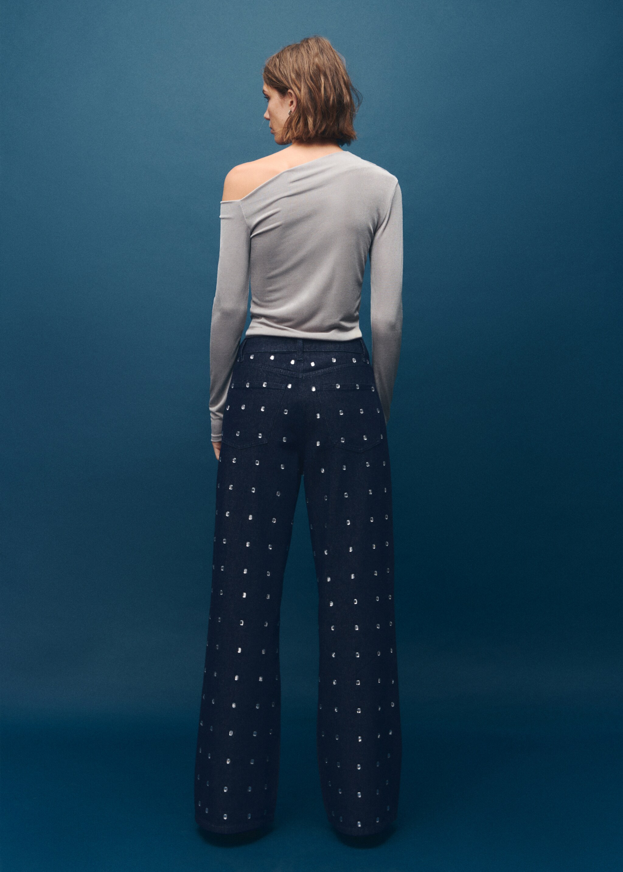 Wide-leg jeans with crystals - Reverse of the article, Open Blue. Ref: 17039113-00.