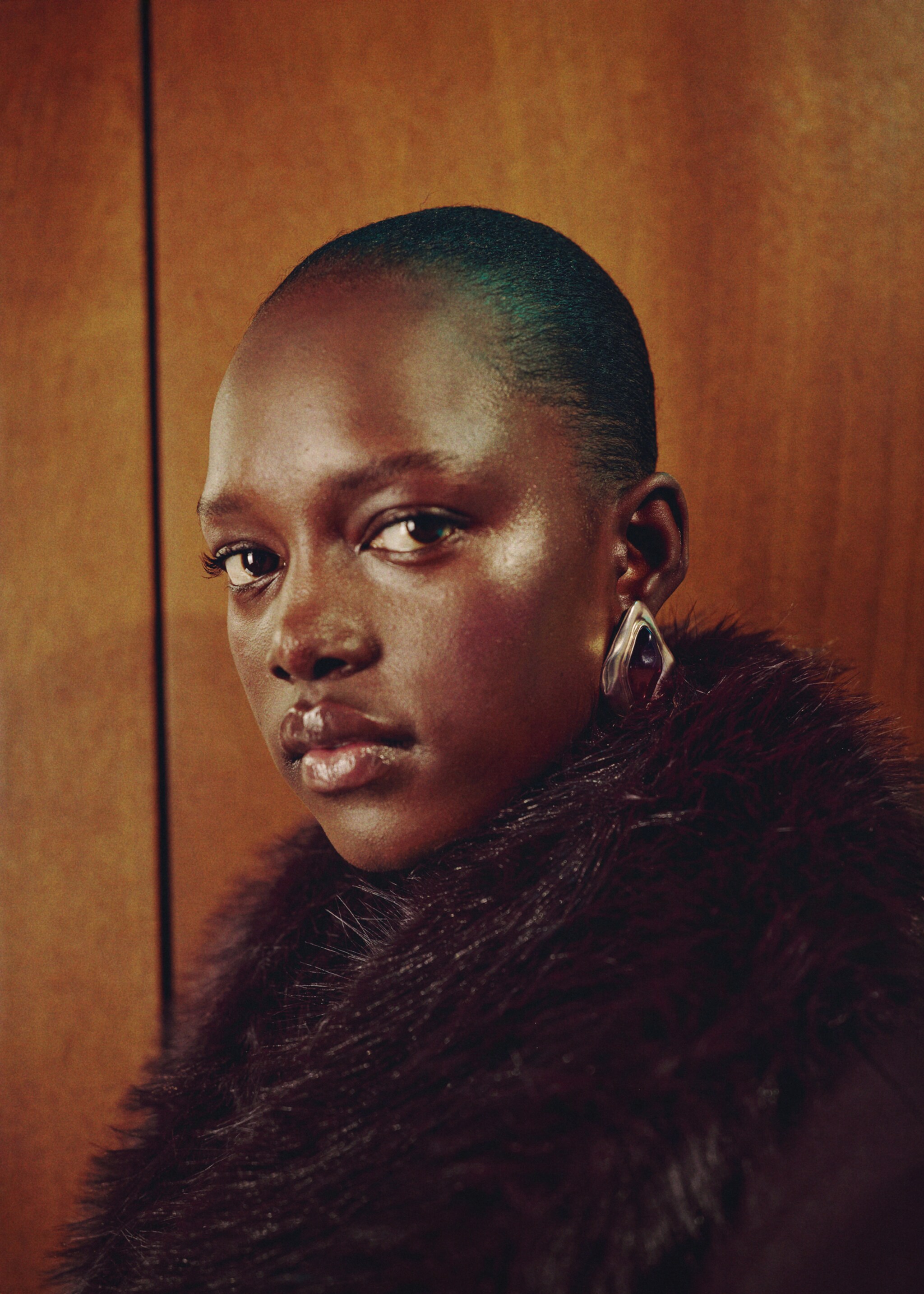 Manteco wool coat with fur collar - Details of the article 2, Maroon. Ref: 17039119-00.