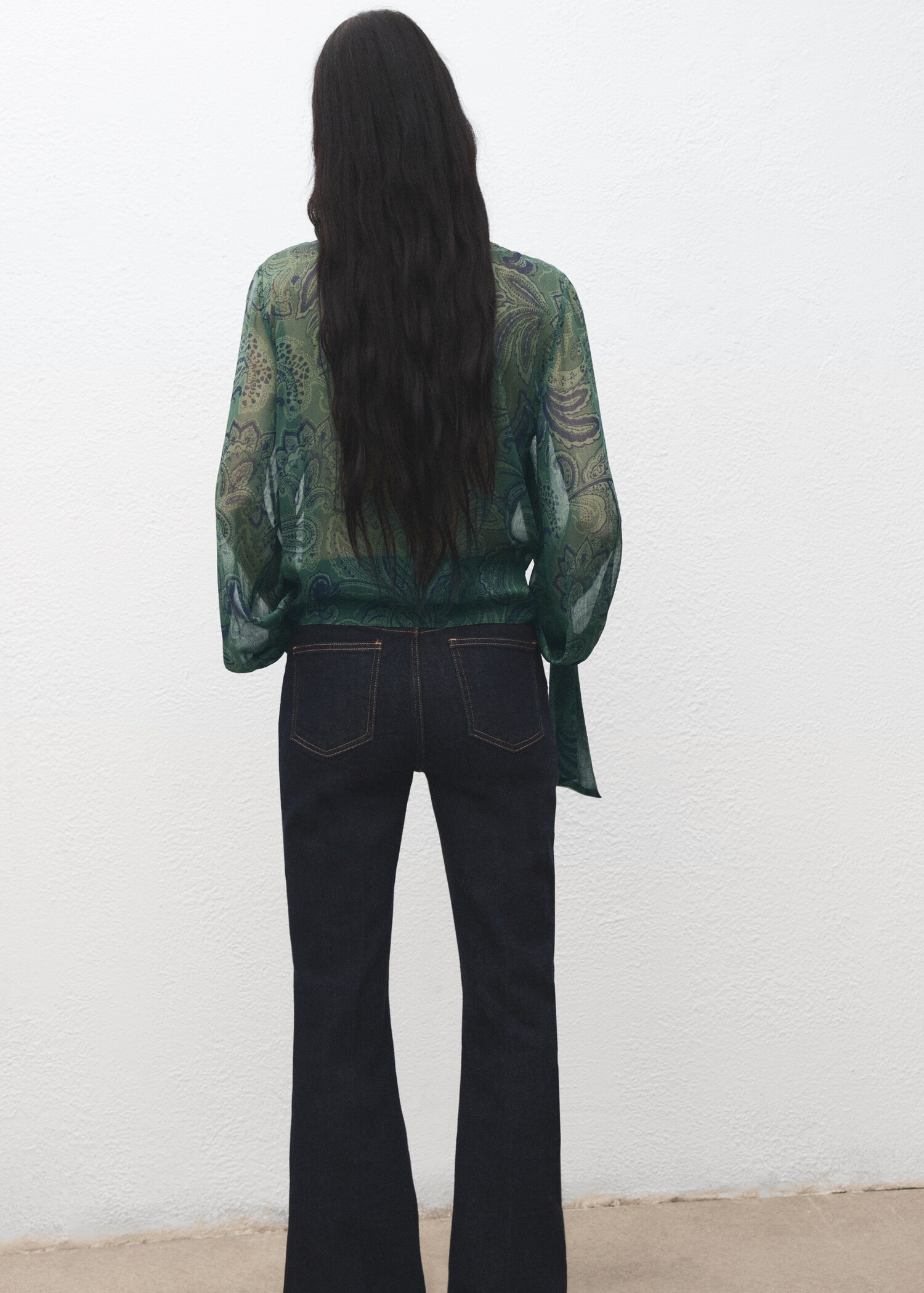 Paisley-print blouse with foulard - Reverse of the article