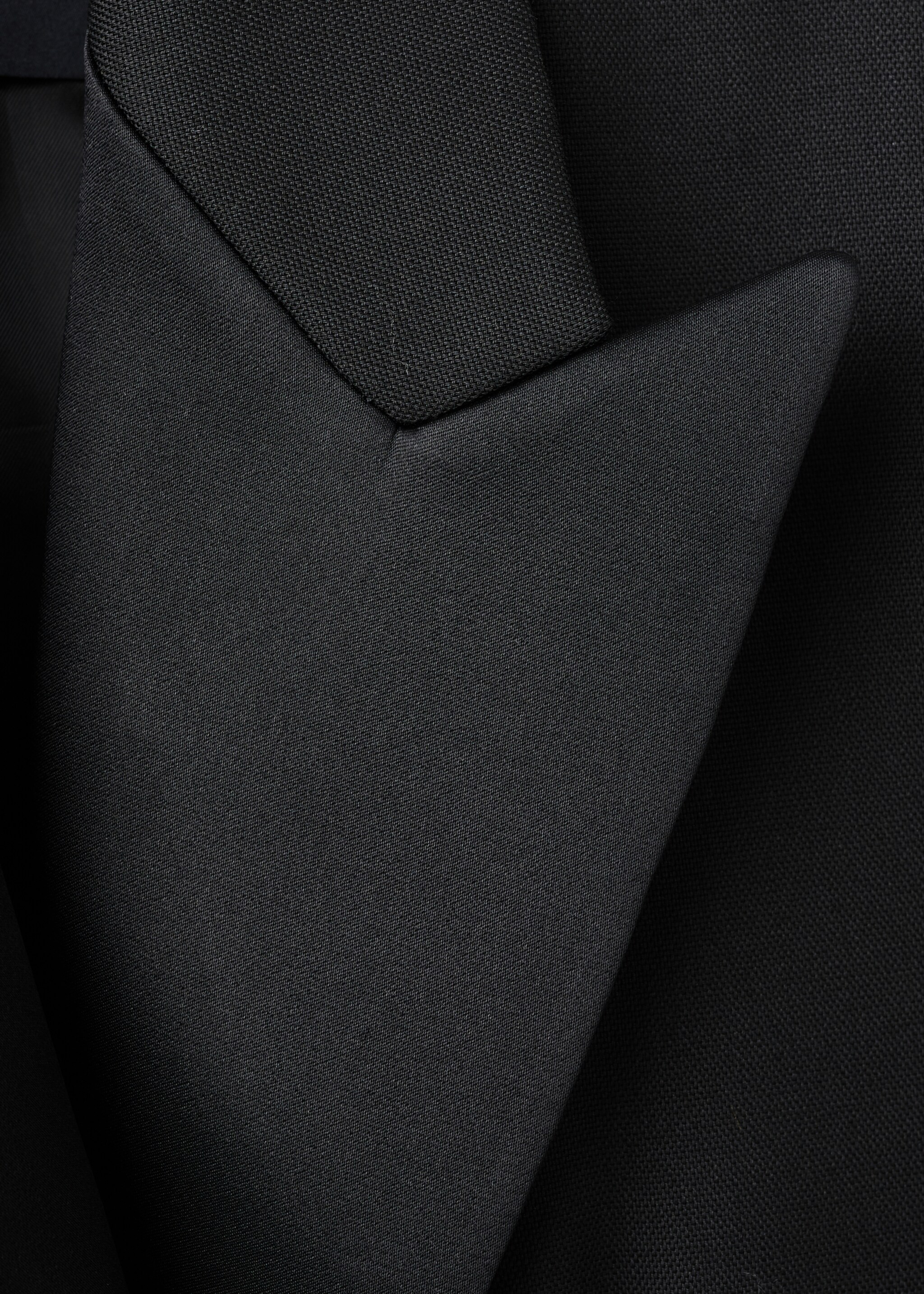 Wool-blend suit jacket with lapels - Details of the article 0, Black. Ref: 17039121-00.