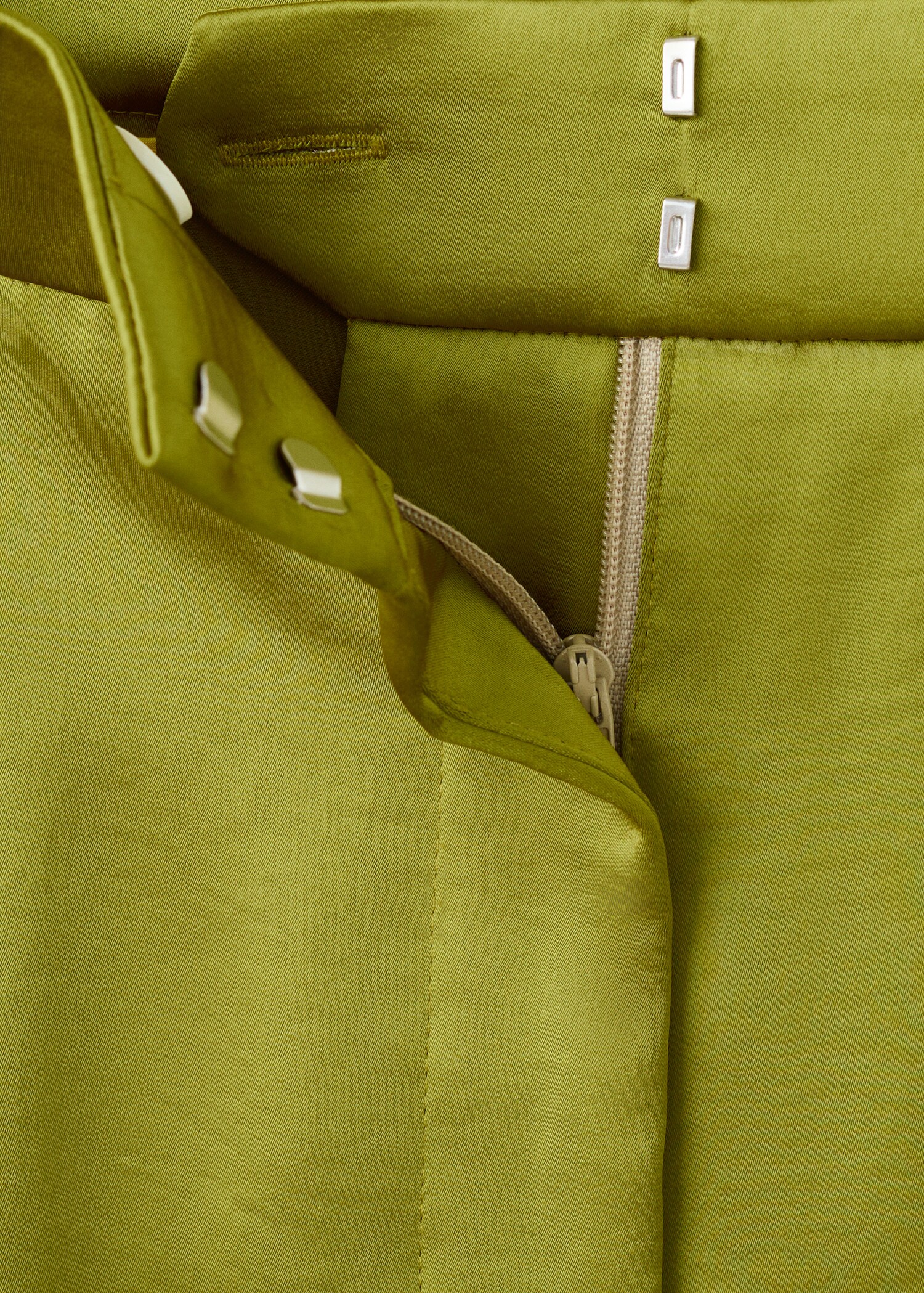 Pantalon droit satiné - Détail de l'article 8