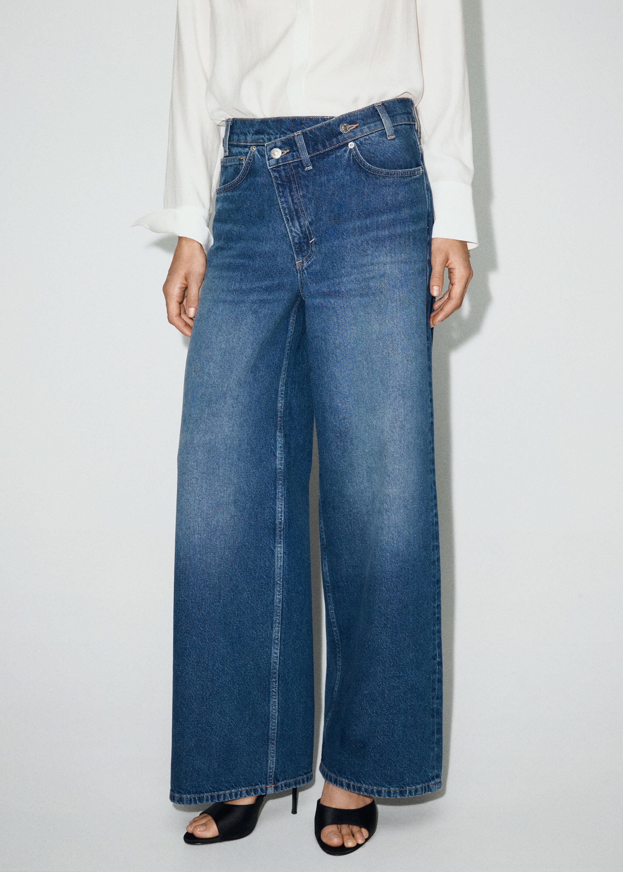 Wide-leg mid-rise jeans with a crossover waistband - Medium plane, Dark Blue. Ref: 17039214-00.