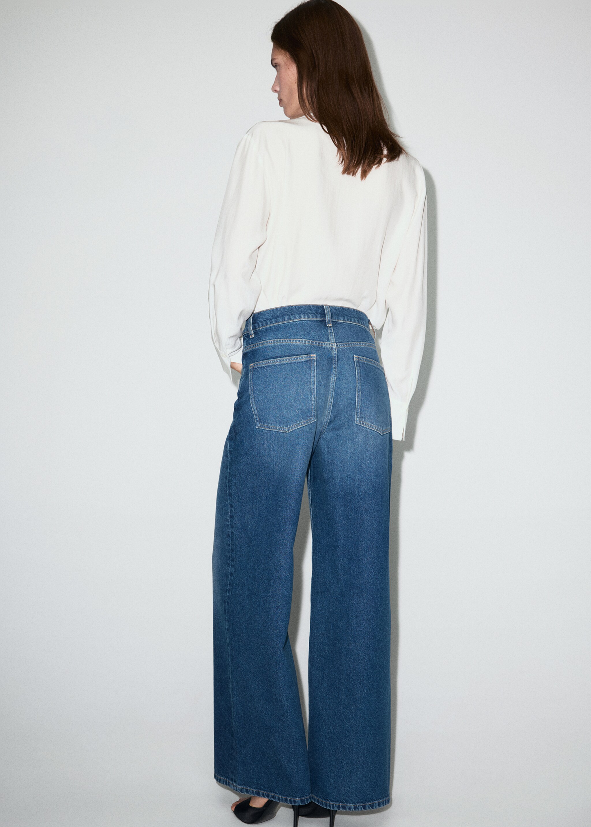 Wide-leg mid-rise jeans with a crossover waistband - Reverse of the article, Dark Blue. Ref: 17039214-00.