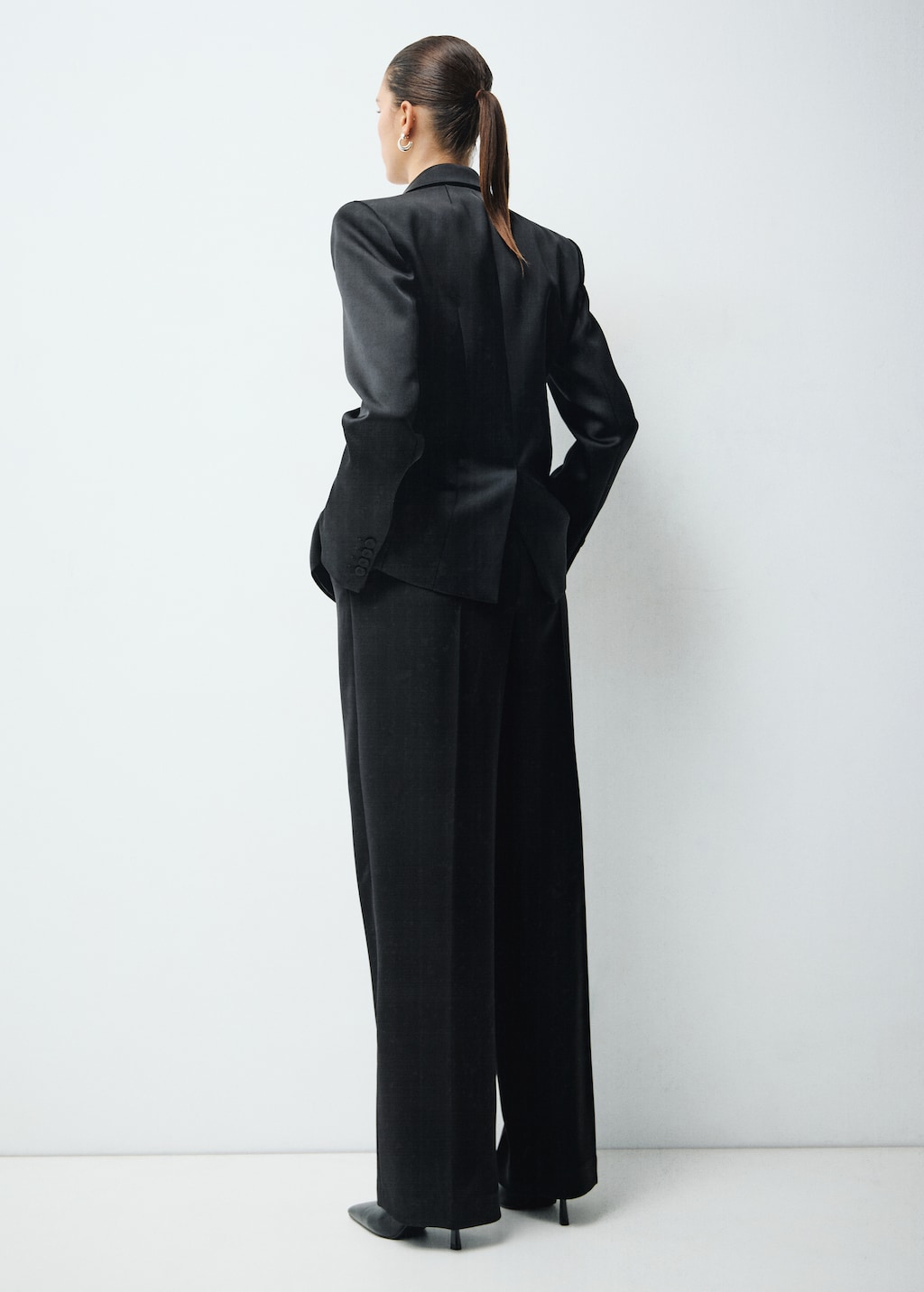 Satin suit pants - image 3