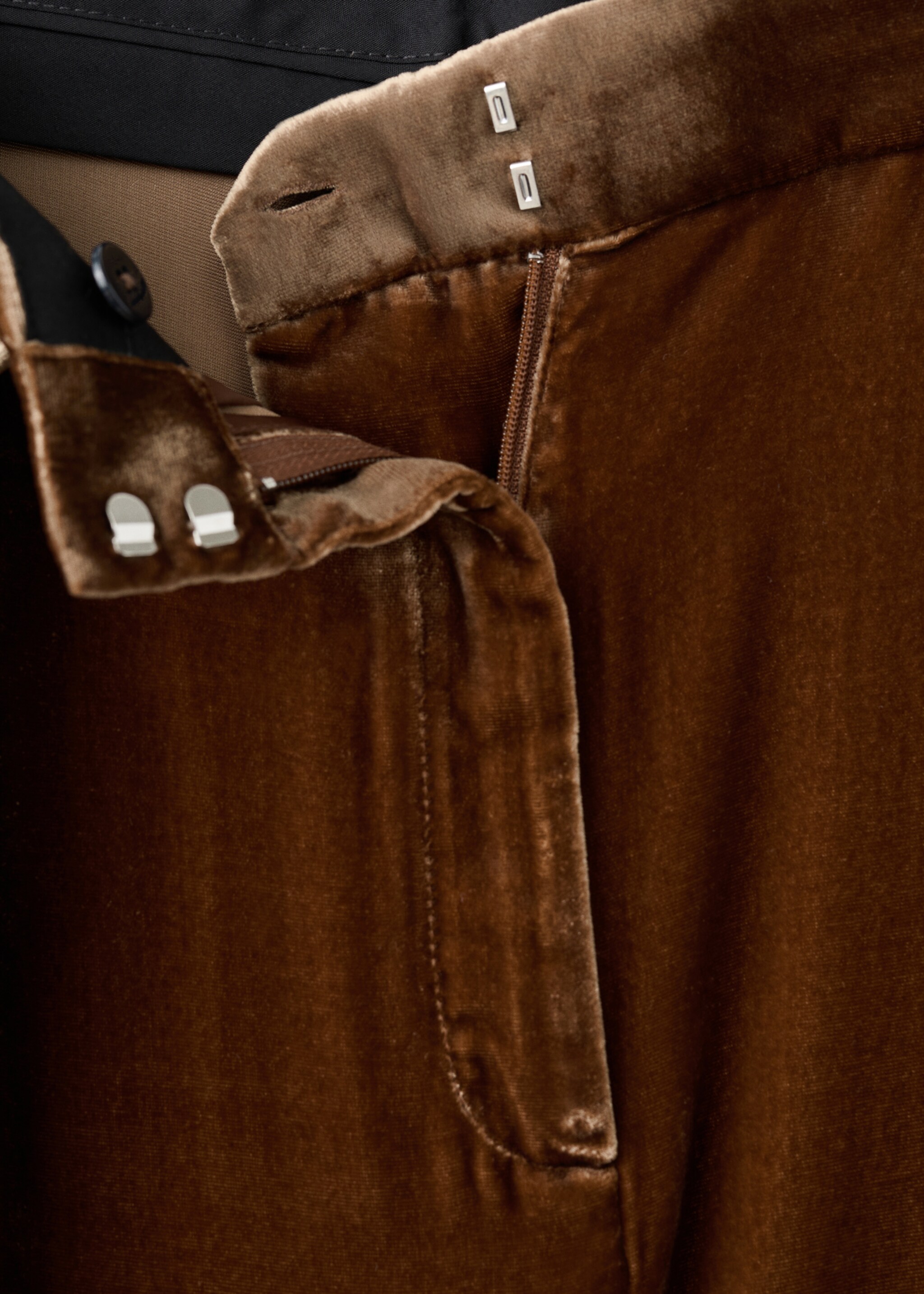 Velvet suit trousers - Details of the article 0, Caramel. Ref: 17039409-00.