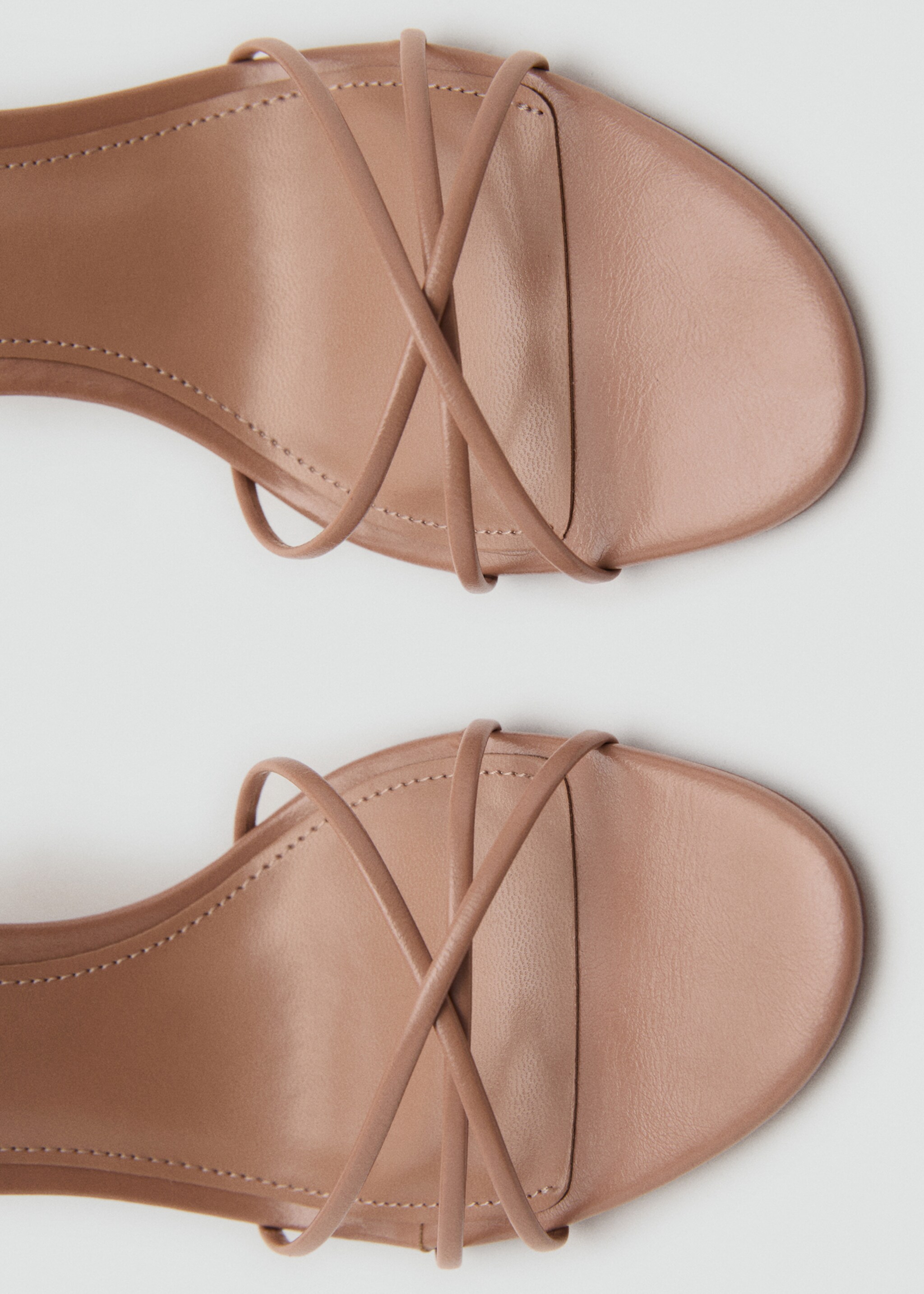 Heeled sandal with crossed straps - Details of the article 2, Nude. Ref: 17041139-00.