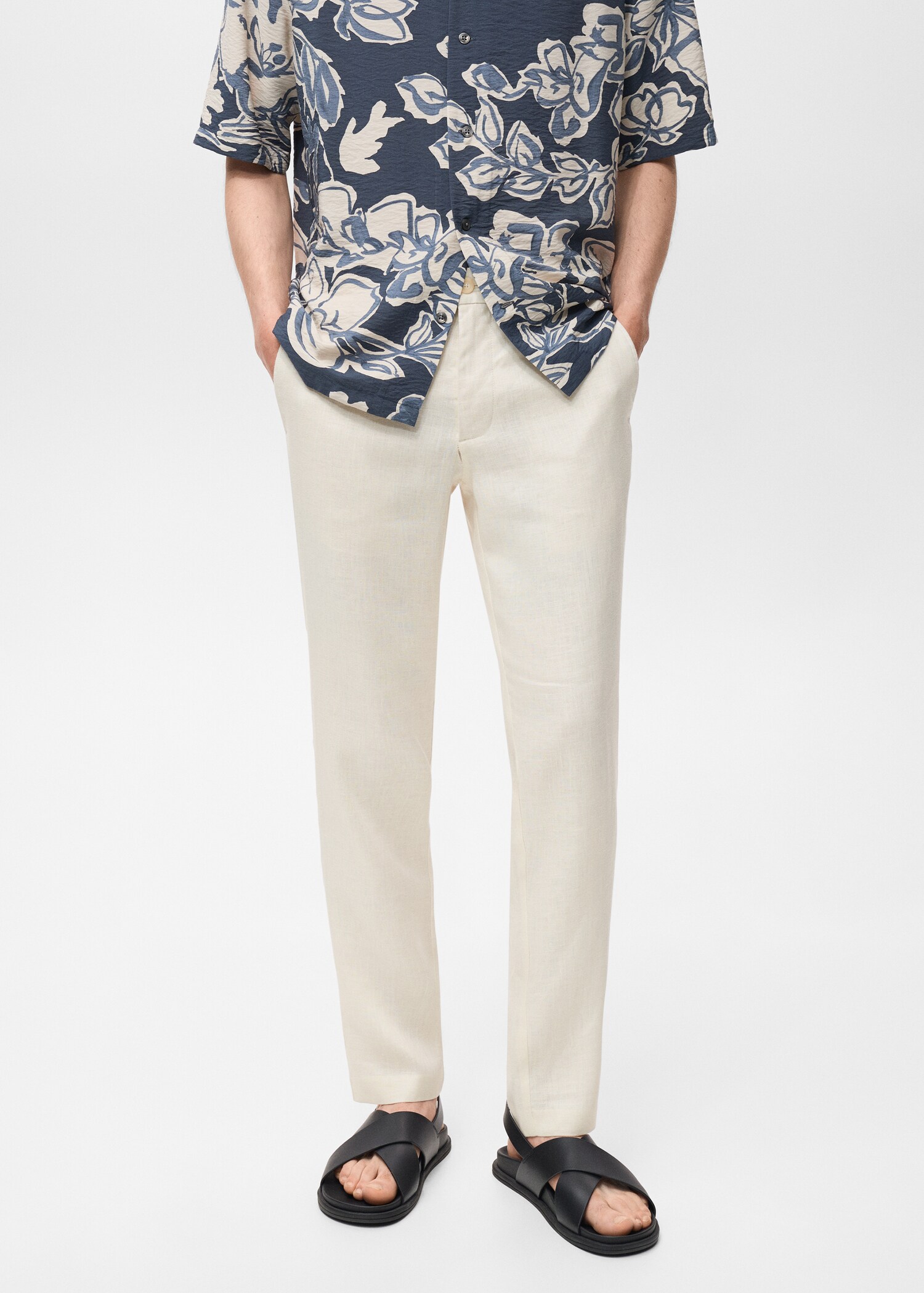 Pantalón 100% lino slim fit - Plano medio