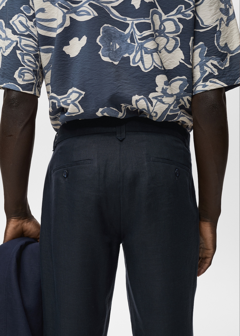 Slim-fit 100% linen pants