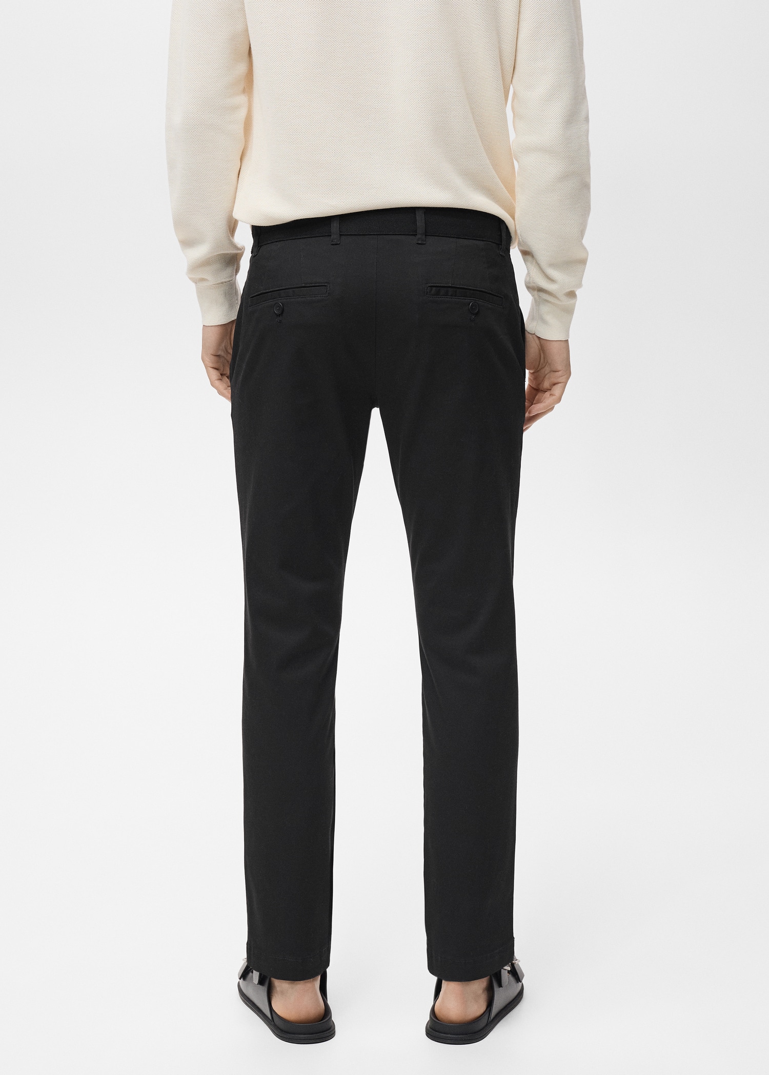 Prato cropped tapered chino pants - Men | MANGO USA