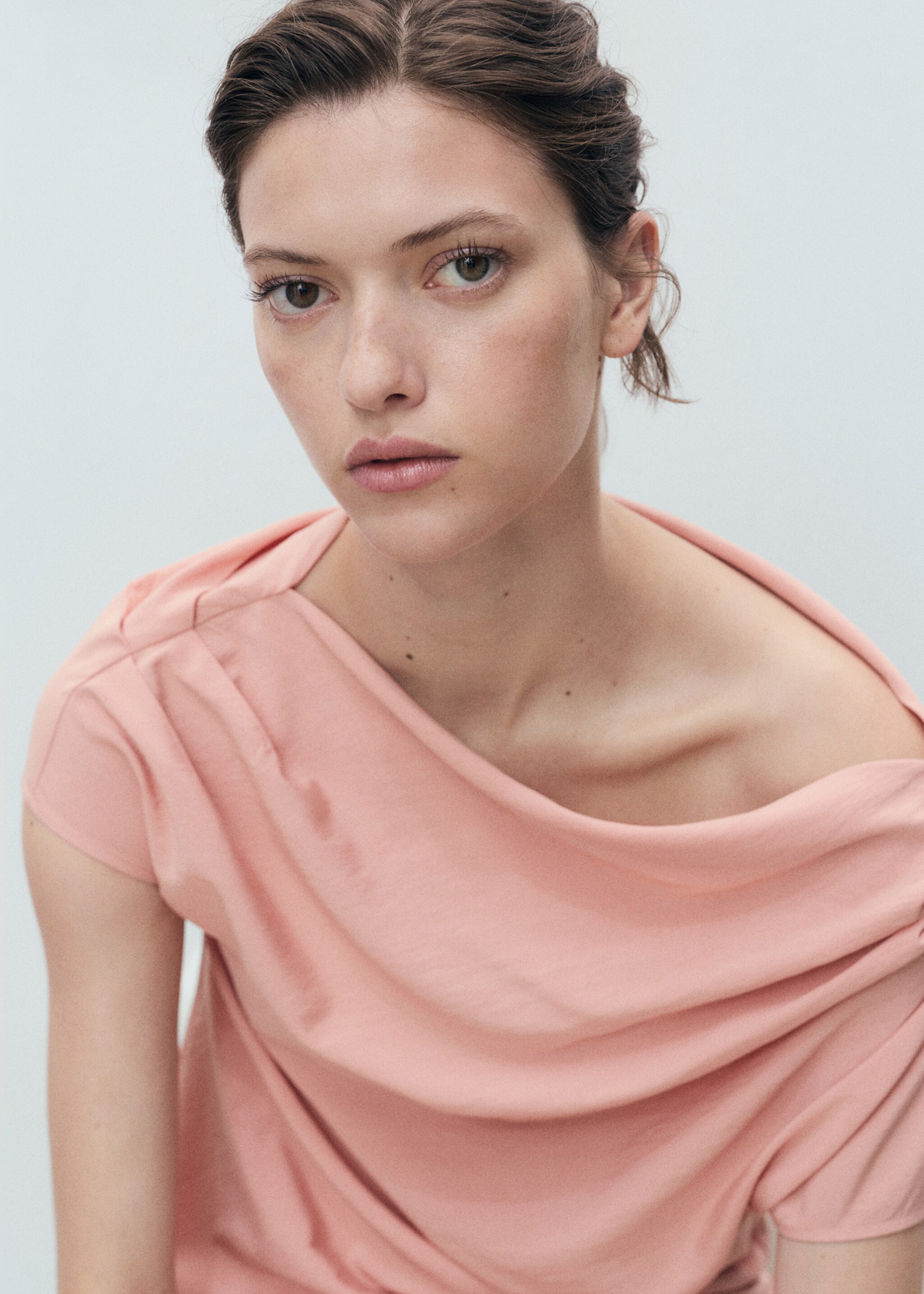 Draped asymmetrical blouse - Details of the article 1