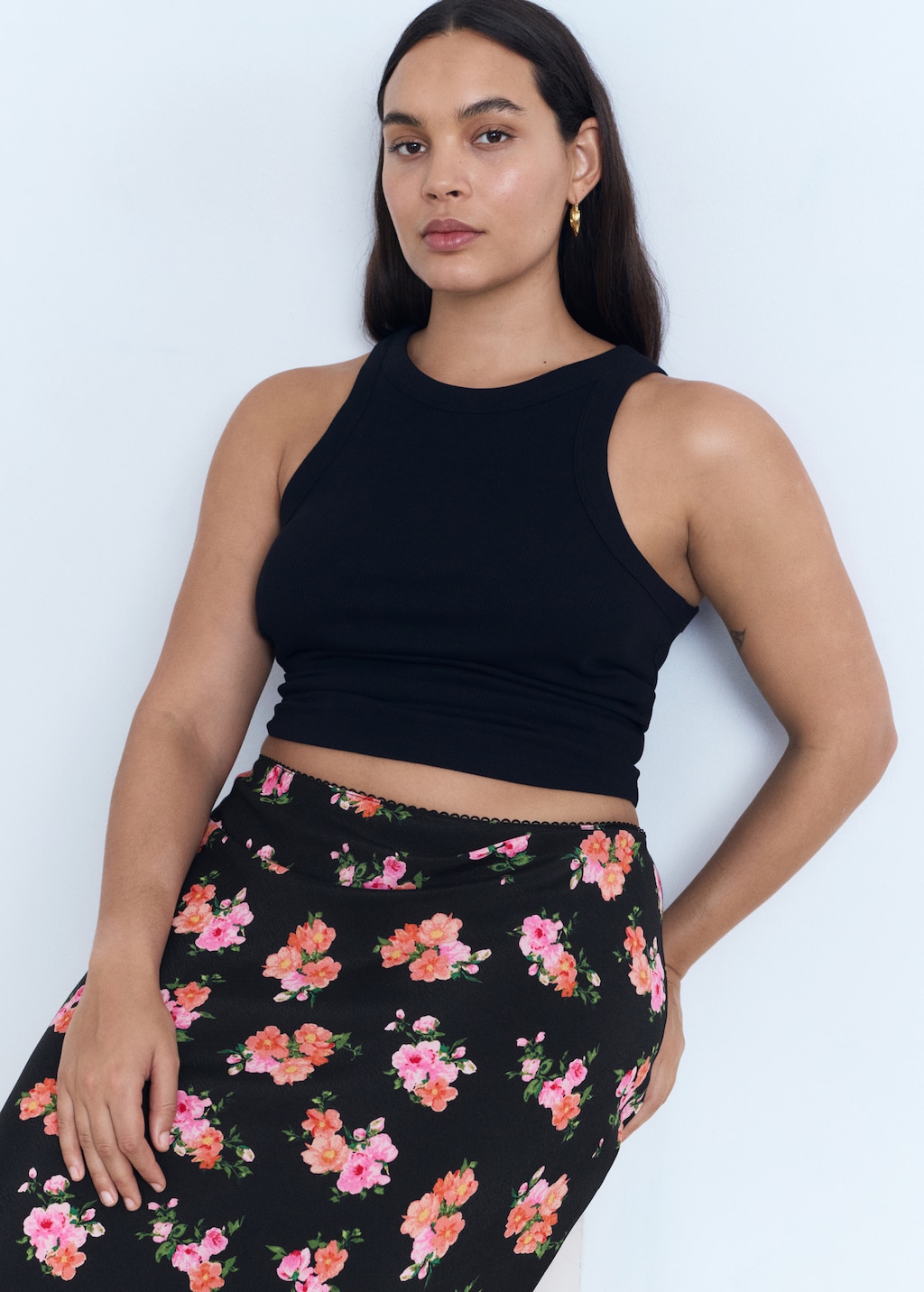 Floral skirt with lace trim