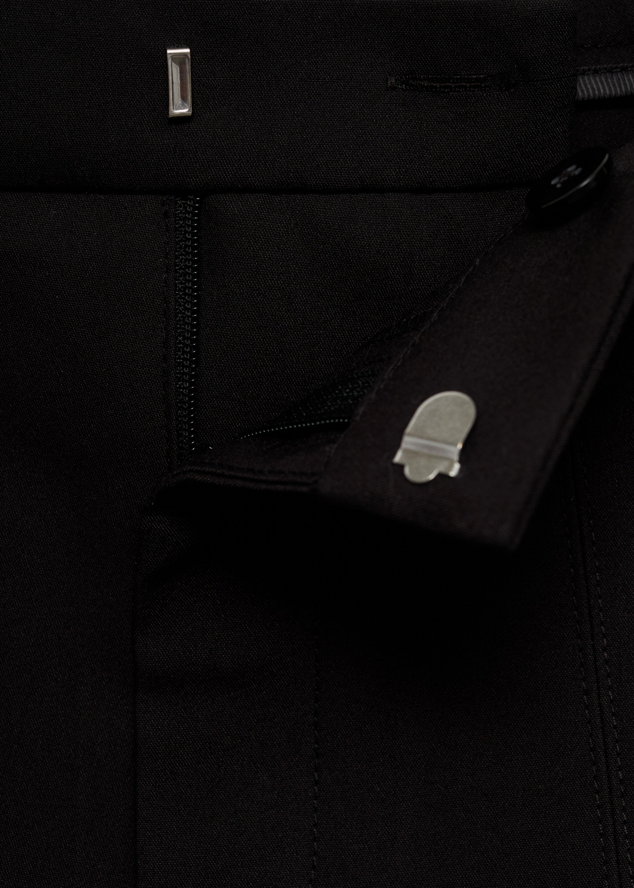 Crop skinny trousers - Details of the article 8