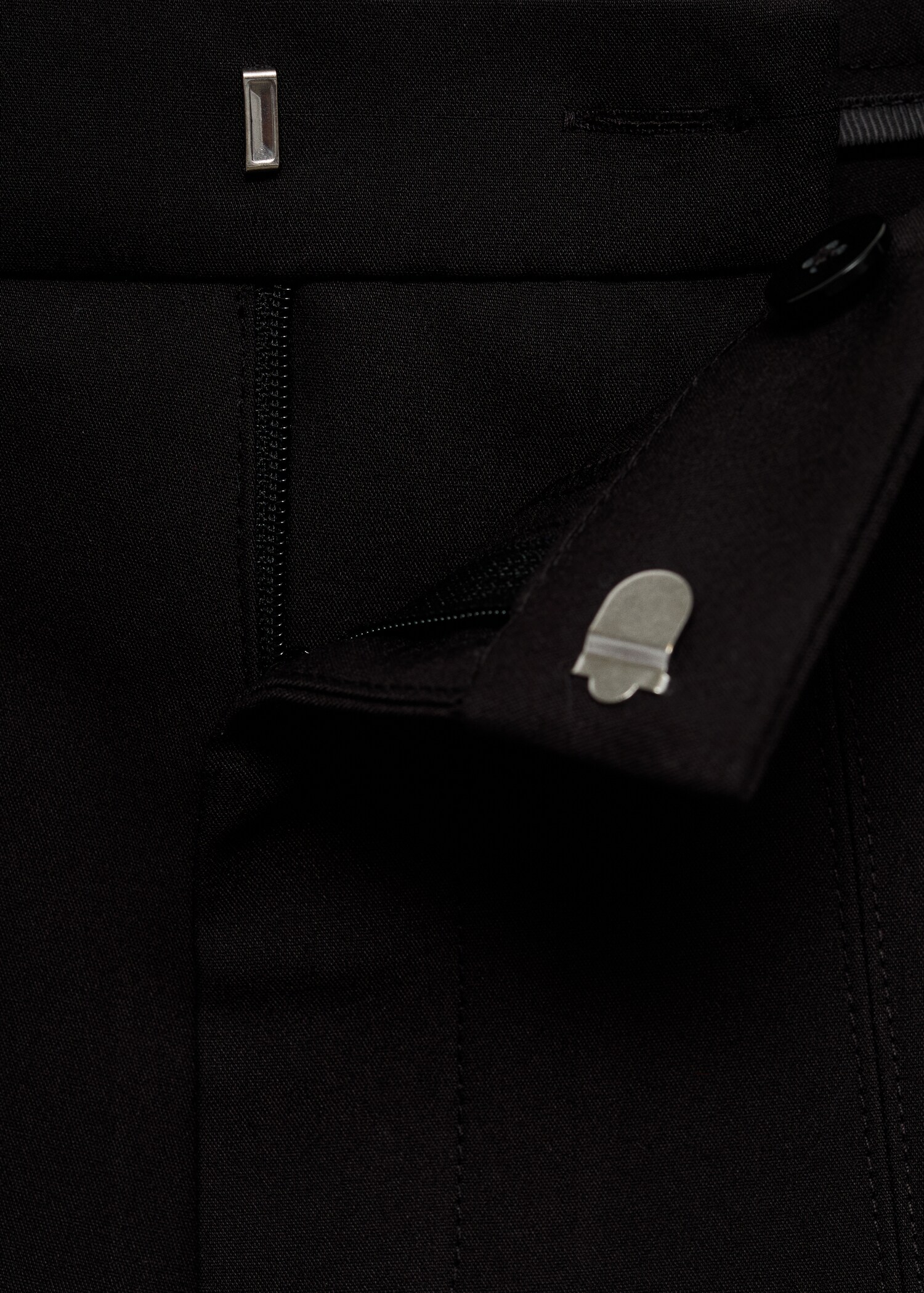 Crop skinny trousers - Details of the article 8