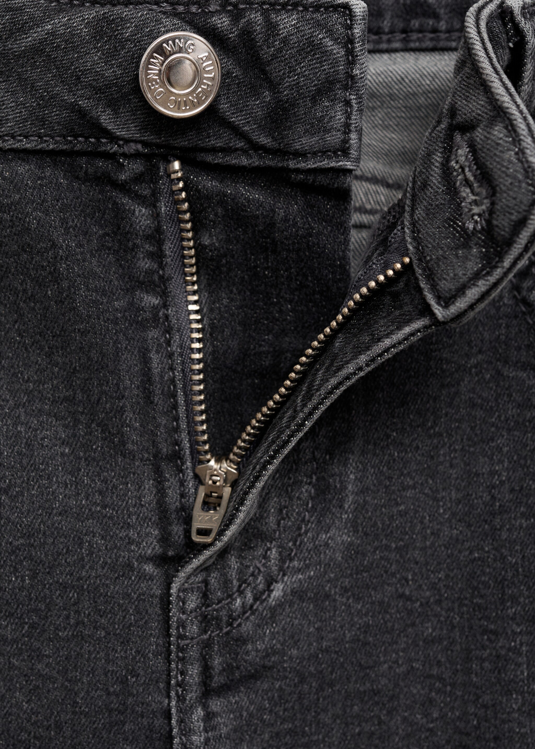 Frayed low-rise skinny jeans - Details of the article 8, Black denim. Ref: 17041181-00.