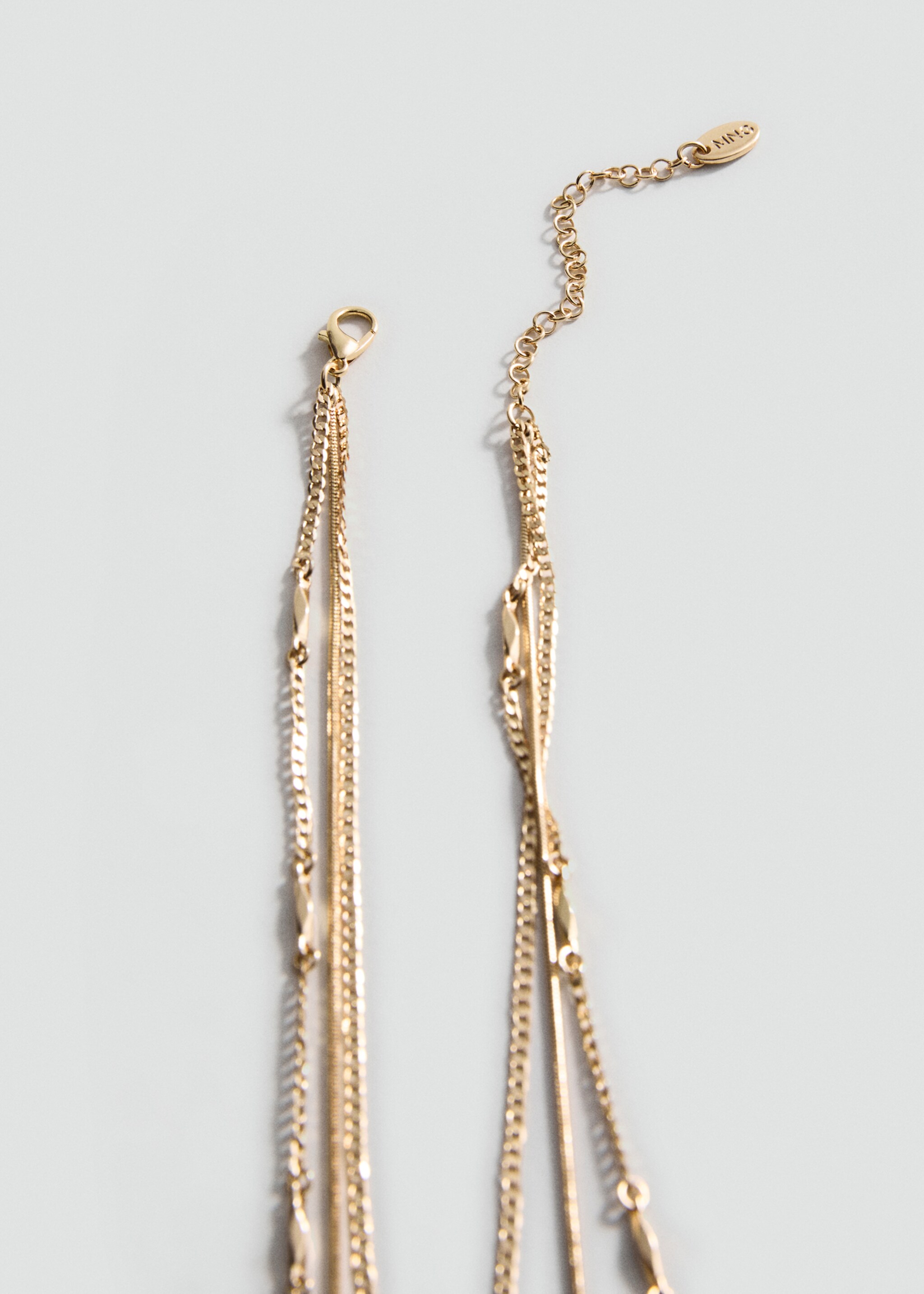Long triple necklace - Details of the article 1
