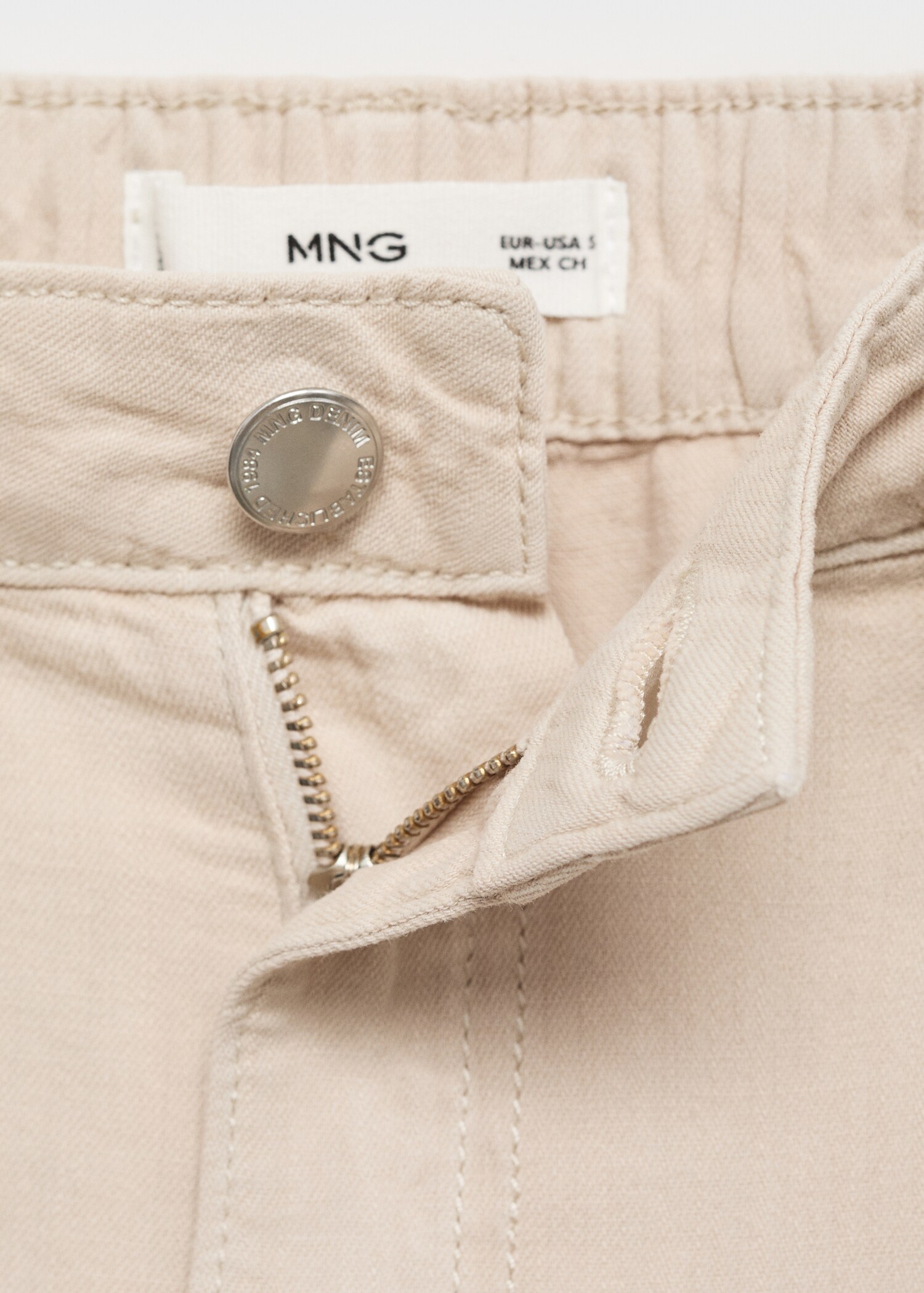 Straight-fit mid-rise denim trousers - Details of the article 8
