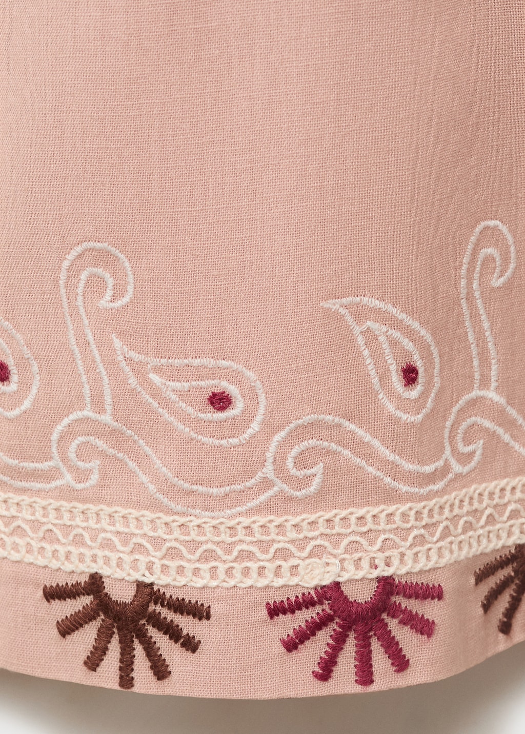 Long jumpsuit with embroidered details