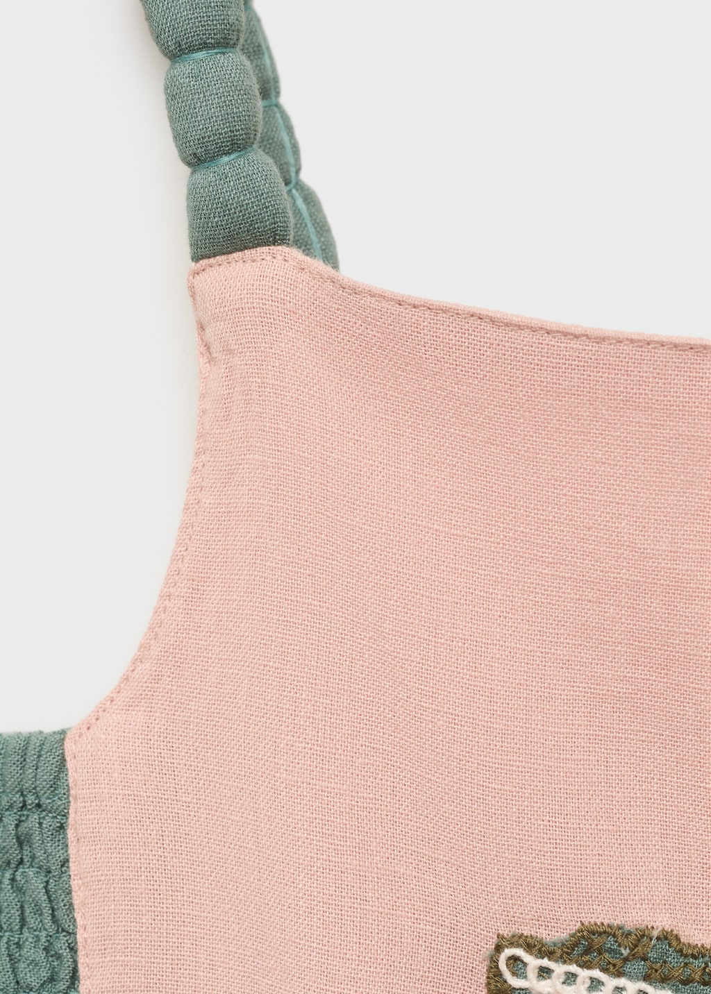 Long jumpsuit with embroidered details