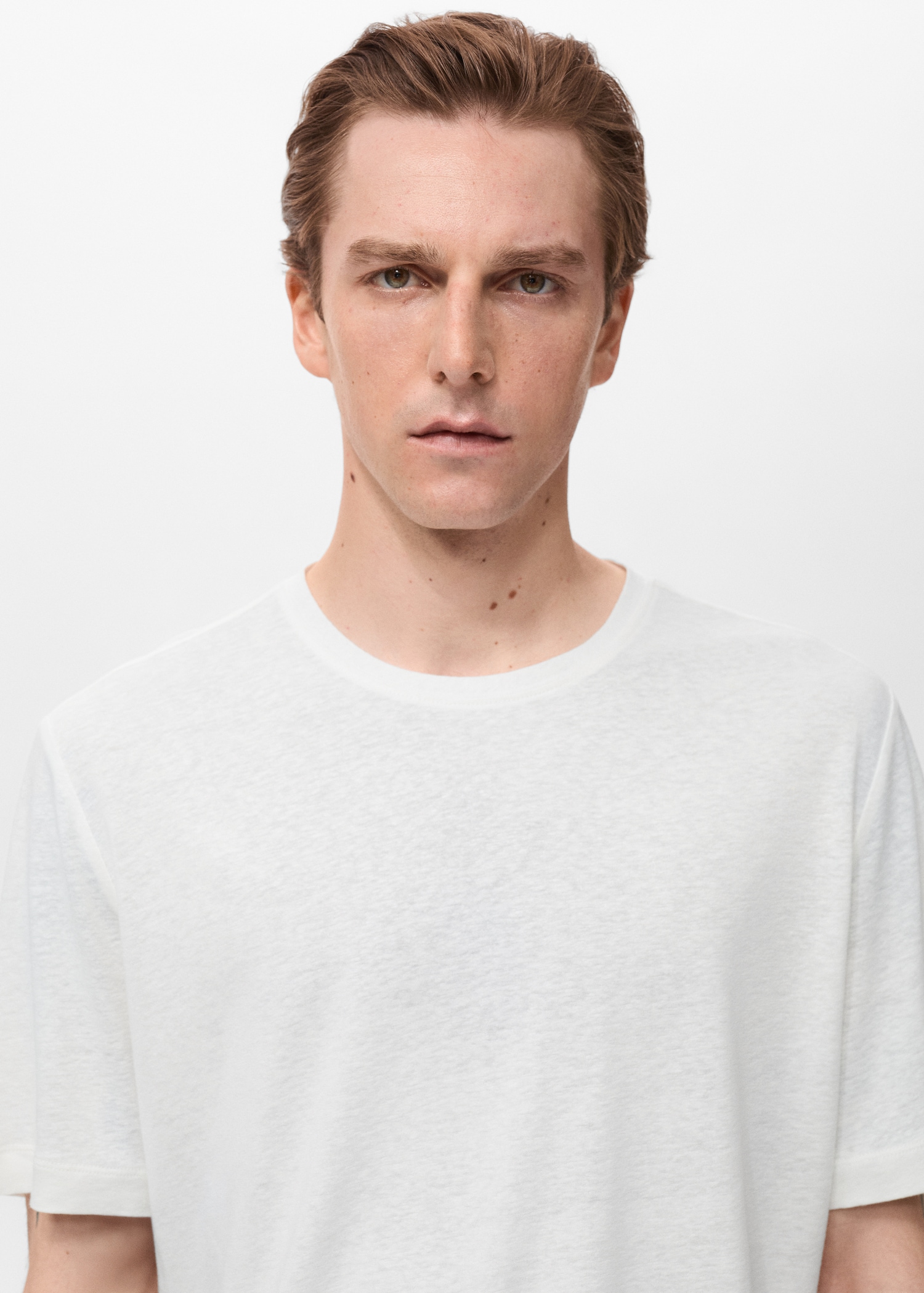 T-shirt lin slim-fit - Détail de l'article 1