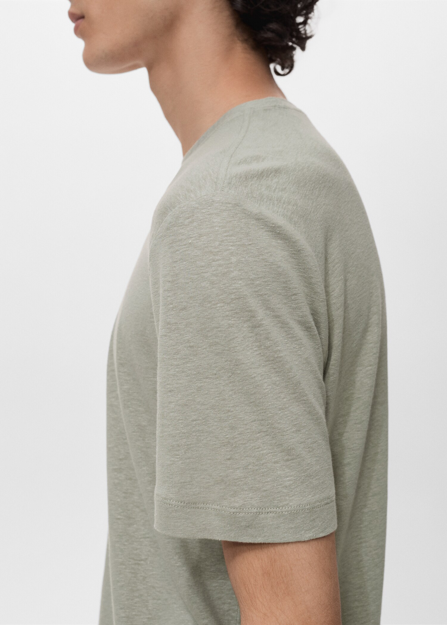 T-shirt lin slim-fit - Détail de l'article 1