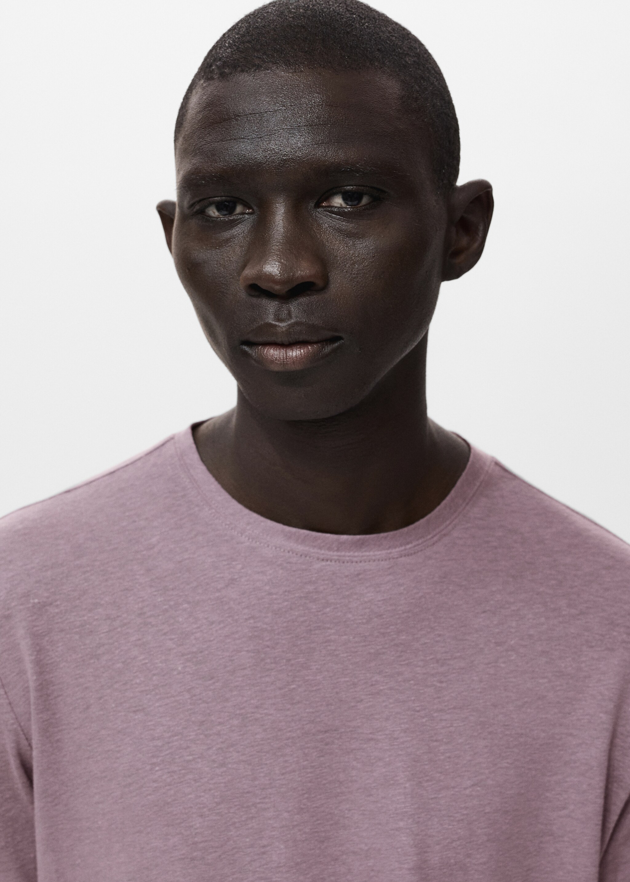Camiseta lino slim fit - Detalle del artículo 1
